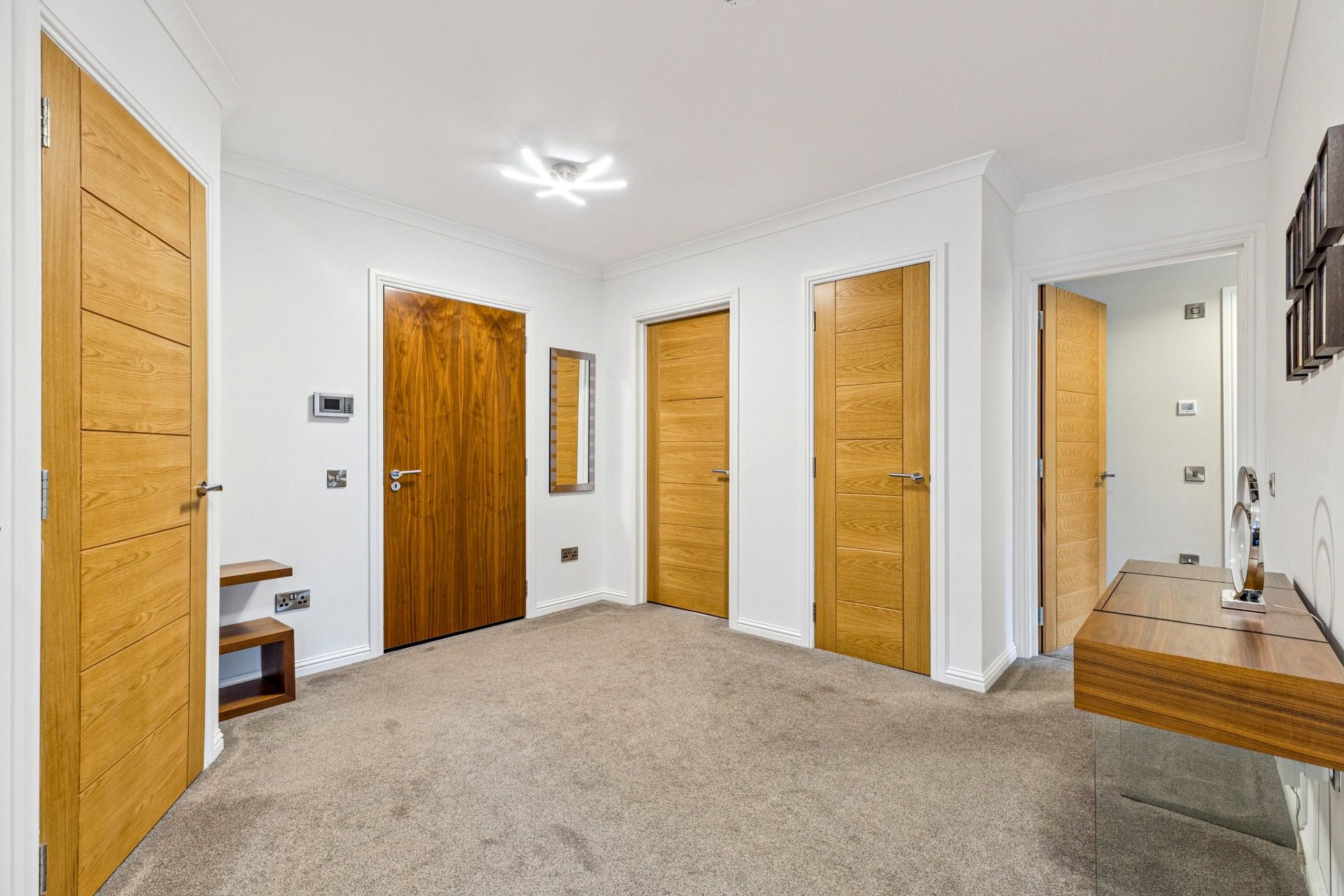 2/2, 4 Eastwoodmains Road, Giffnock, Glasgow, G46 6QF - Picture #3