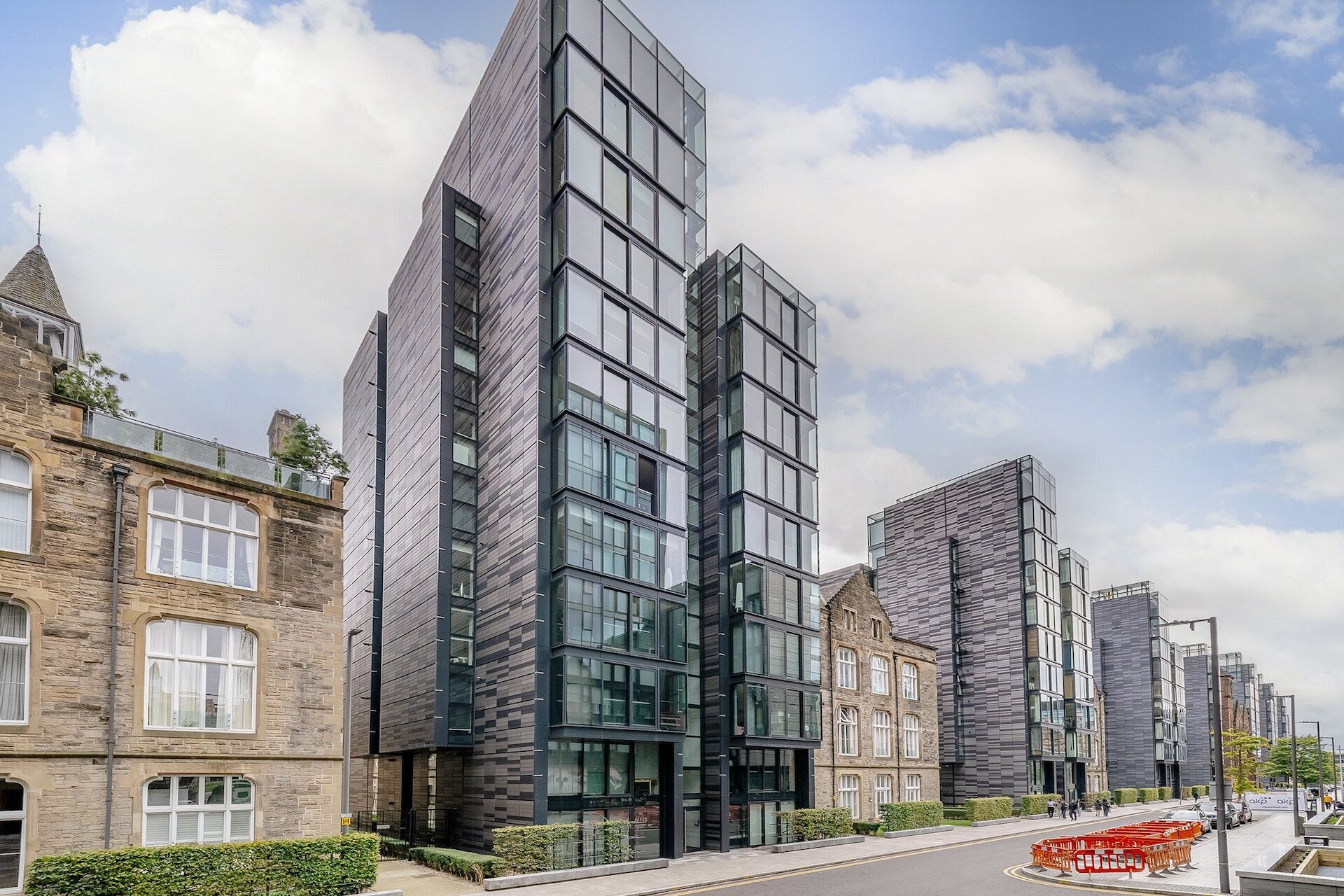 Flat 15, 24 Simpson Loan, Quartermile, Edinburgh, EH3 9GE - Picture #1