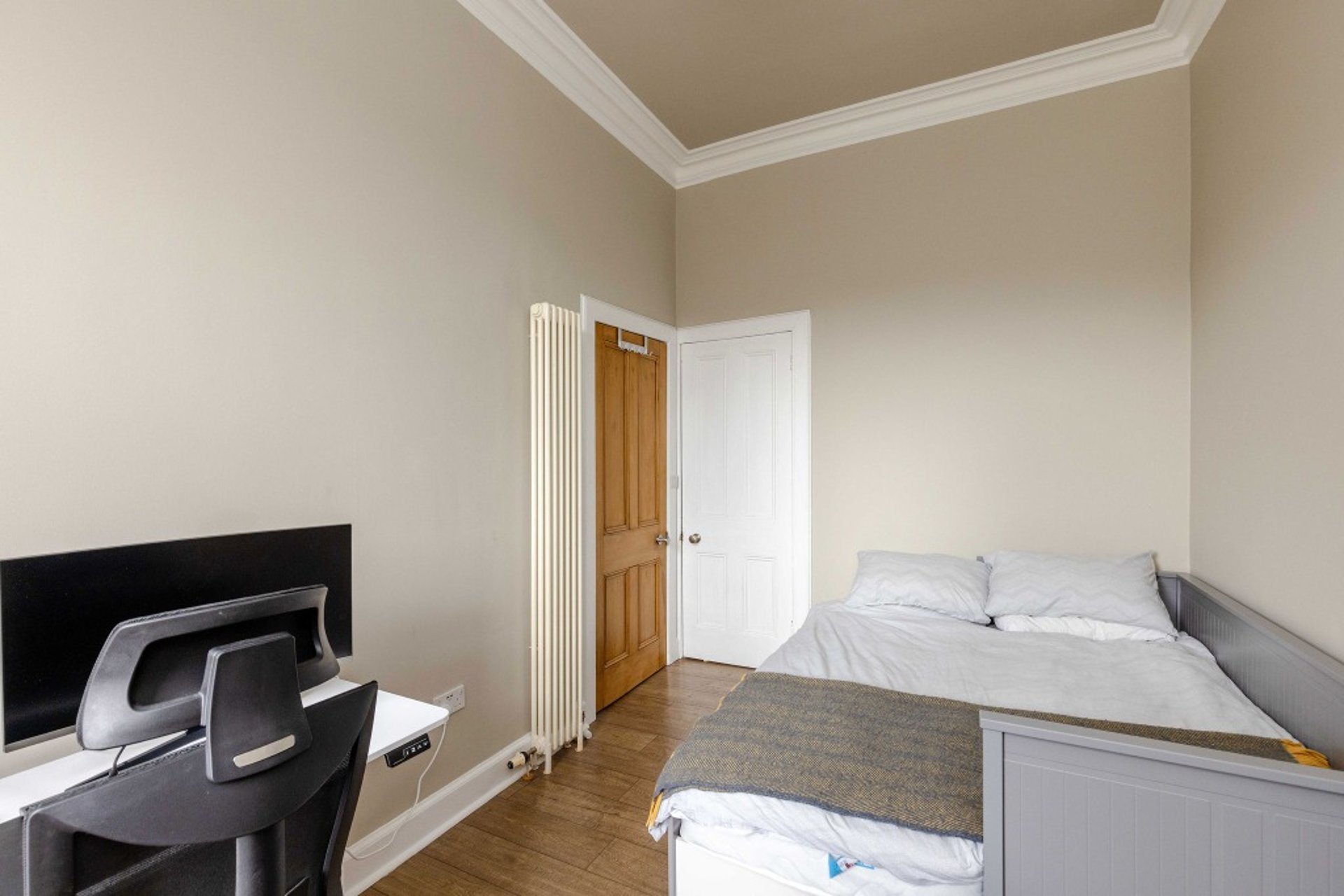56 Elm Row, Leith, Edinburgh, EH7 4AQ - Picture #15