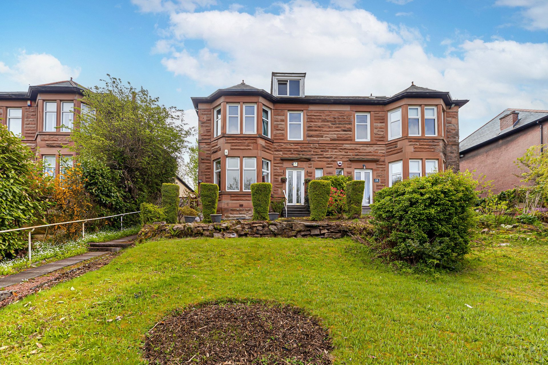 14 Stamperland Crescent, Clarkston, Glasgow, G76 8LQ - Picture #2