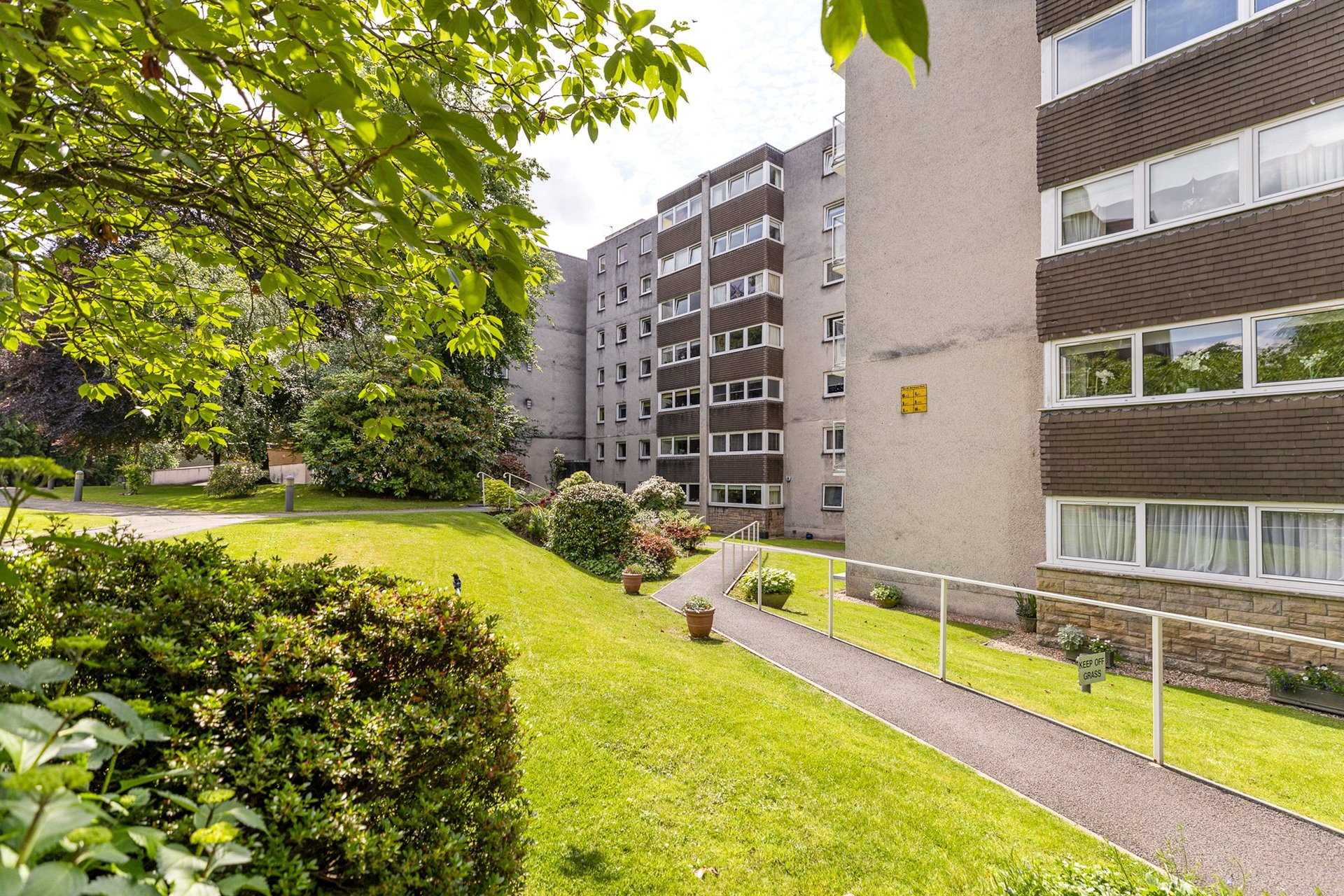 48 Norwood Park, Bearsden, G61 2RZ - Picture #35