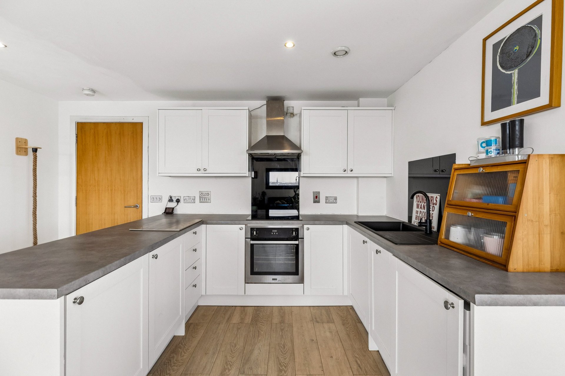 Flat 8/5 River Heights, 72 Lancefield Quay, Glasgow City, G3 8JJ - Picture #7