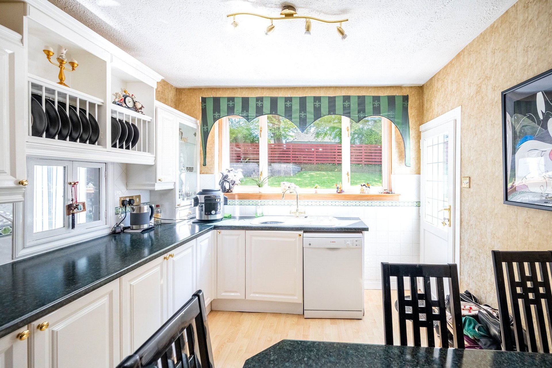 H, 67 Beechlands Drive, Clarkston, Glasgow, East Renfrewshire, G76 7UX - Picture #17