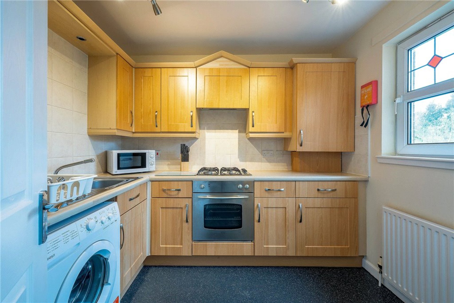 86 Burnvale, Livingston, West Lothian, EH54 6DQ - Picture #5