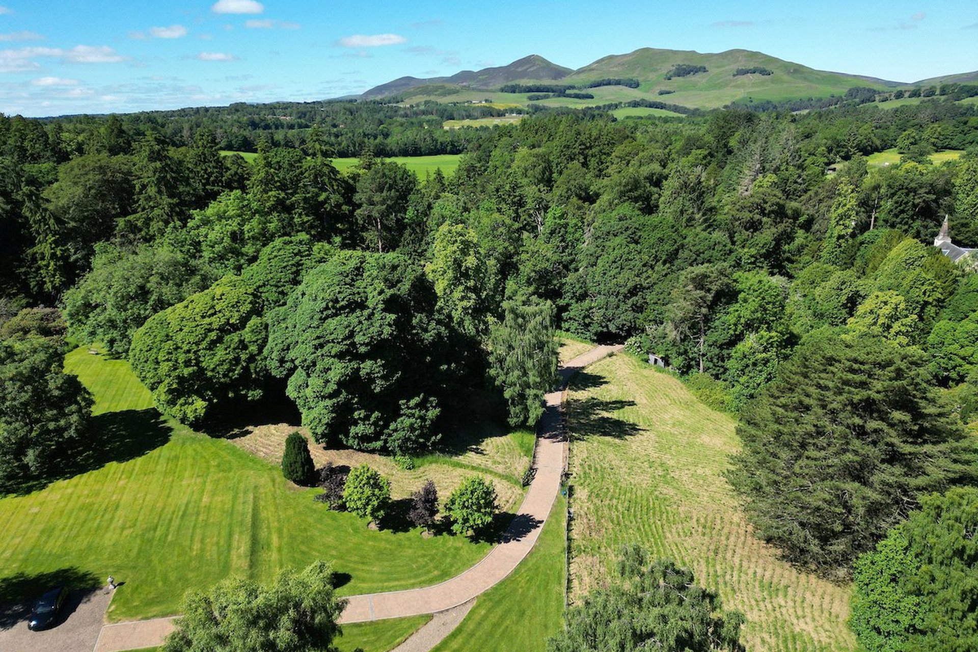 Loganbank House, Milton Bridge, Penicuik, Midlothian, EH26 0NY - Picture #49