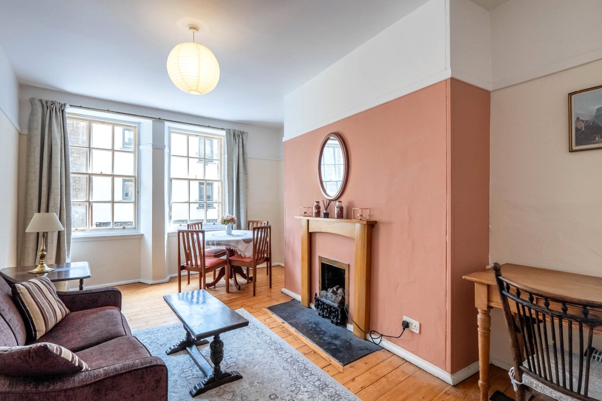 123/2 Canongate, Edinburgh, EH8 8BP - Picture #2