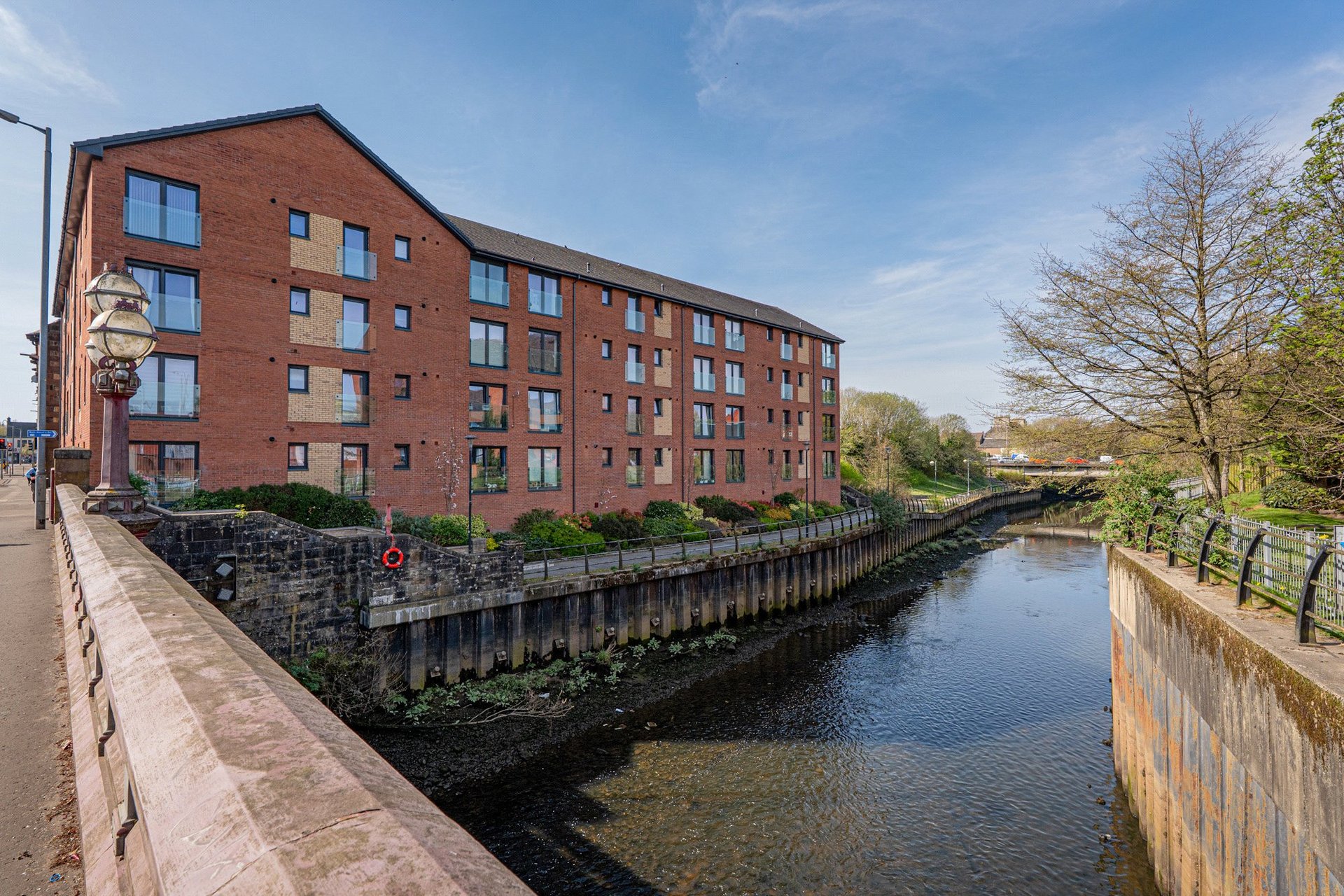 1/2, 8 Christie Lane, Paisley, Renfrewshire, PA3 2DX - Picture #2