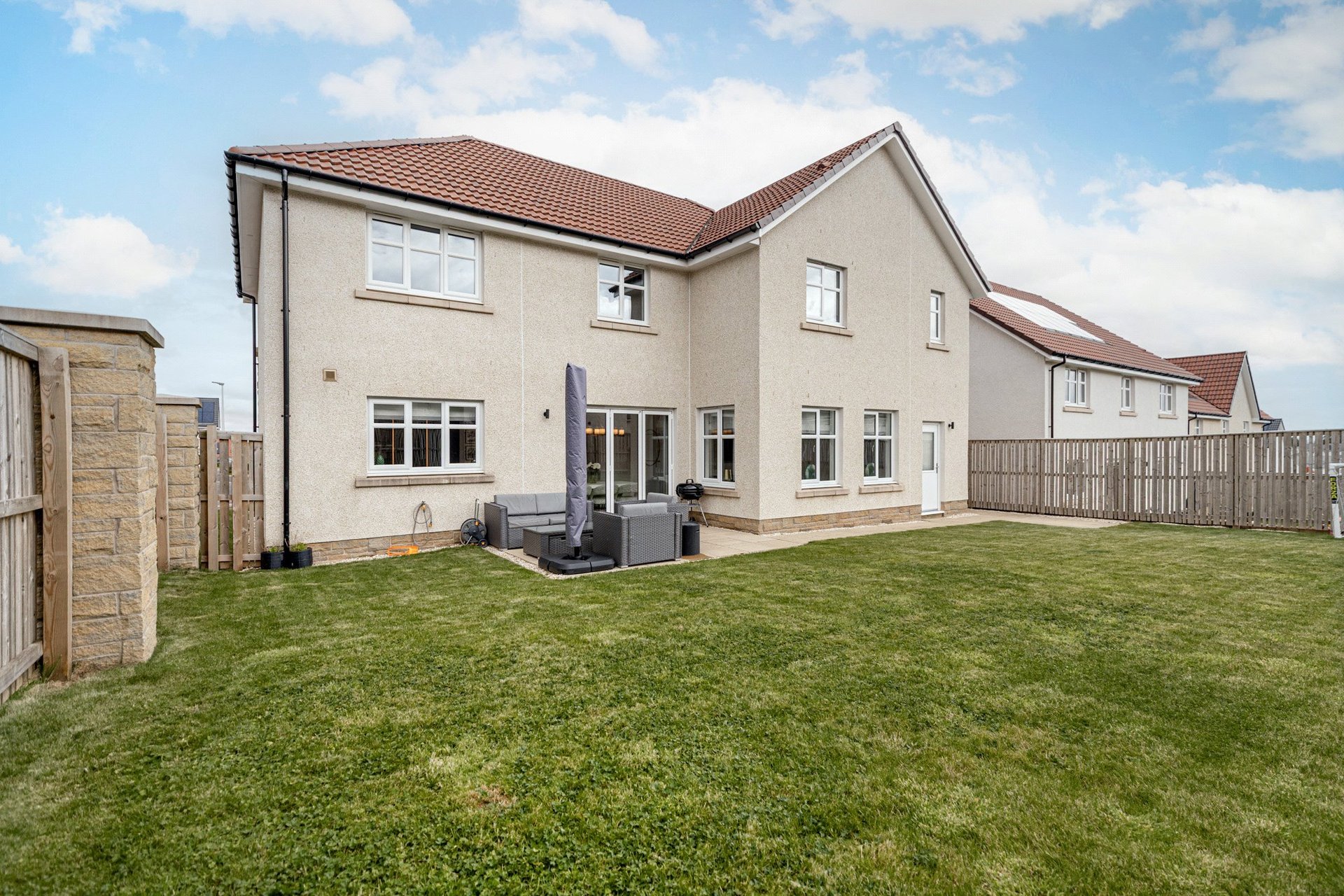 30 Sollas Gardens, Newton Mearns, Glasgow, East Renfrewshire, G77 5XD - Picture #37