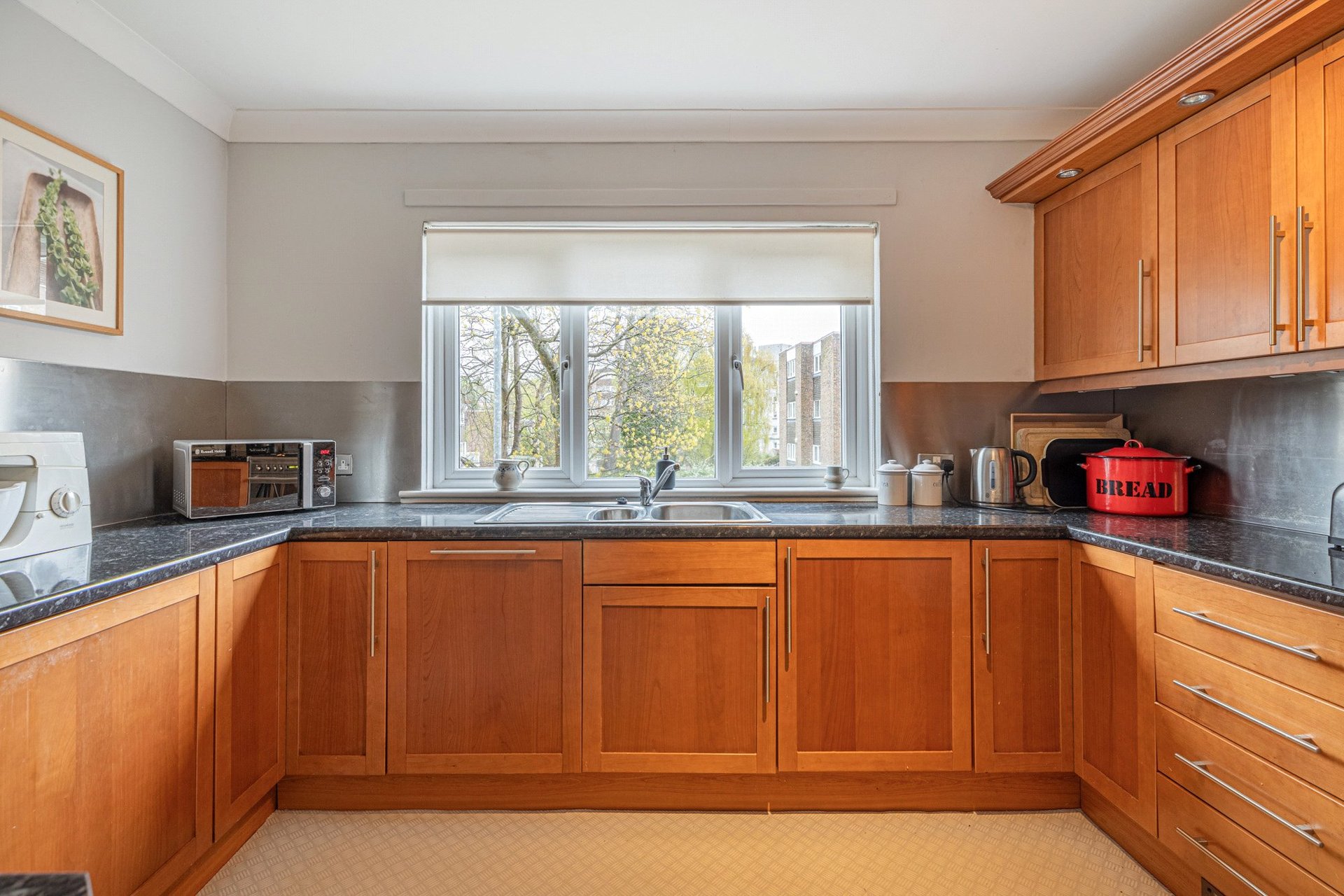 10/1, Whistlefield Court, 2 Canniesburn Road, Bearsden, G61 1PX - Picture #13