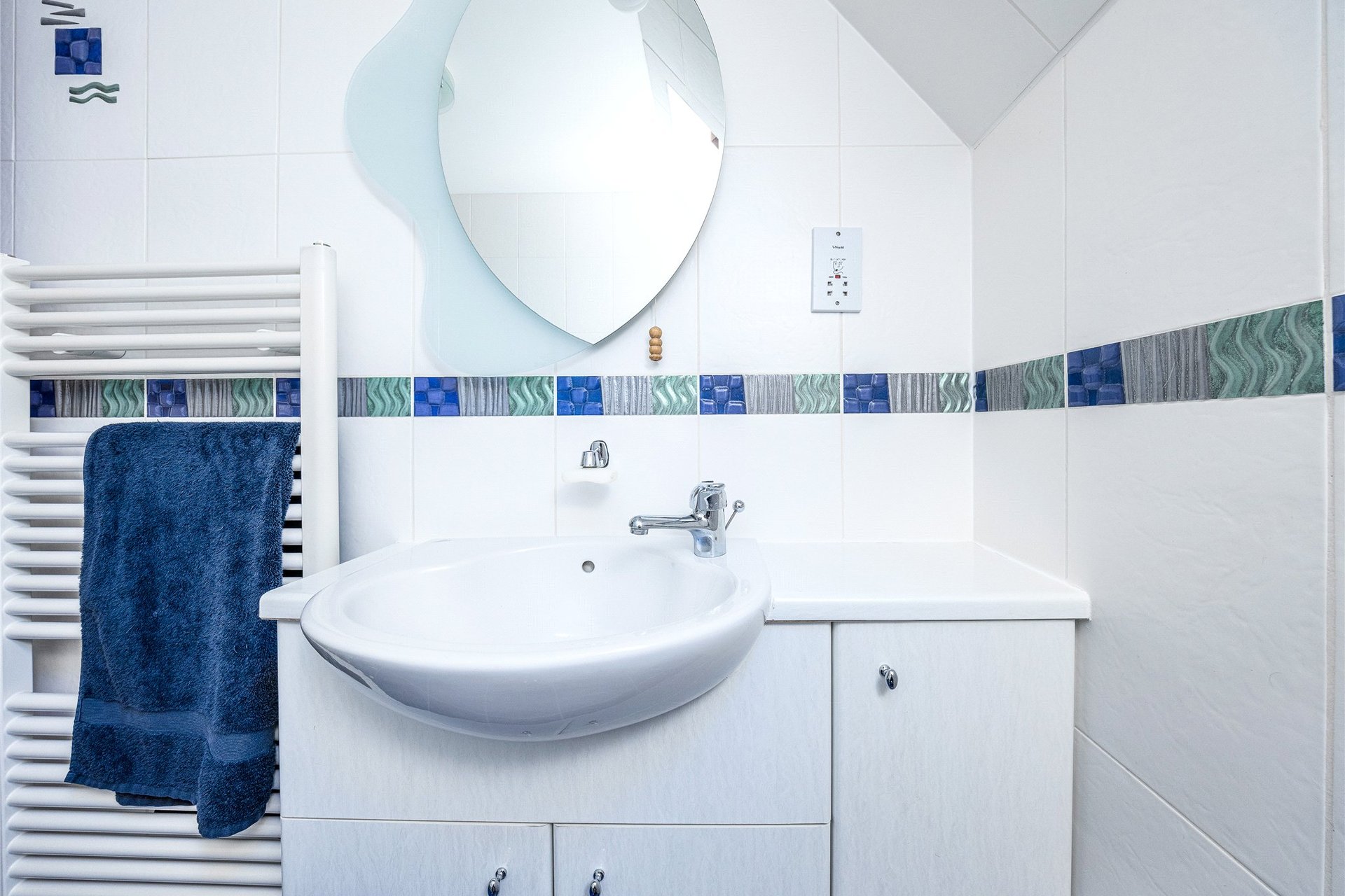 1 Briarwell Lane, Milngavie, G62 6BB - Picture #27