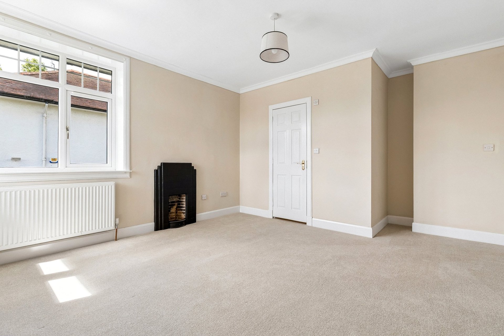 22 Sunningdale Avenue, Newton Mearns, Glasgow, East Renfrewshire, G77 5PD - Picture #16