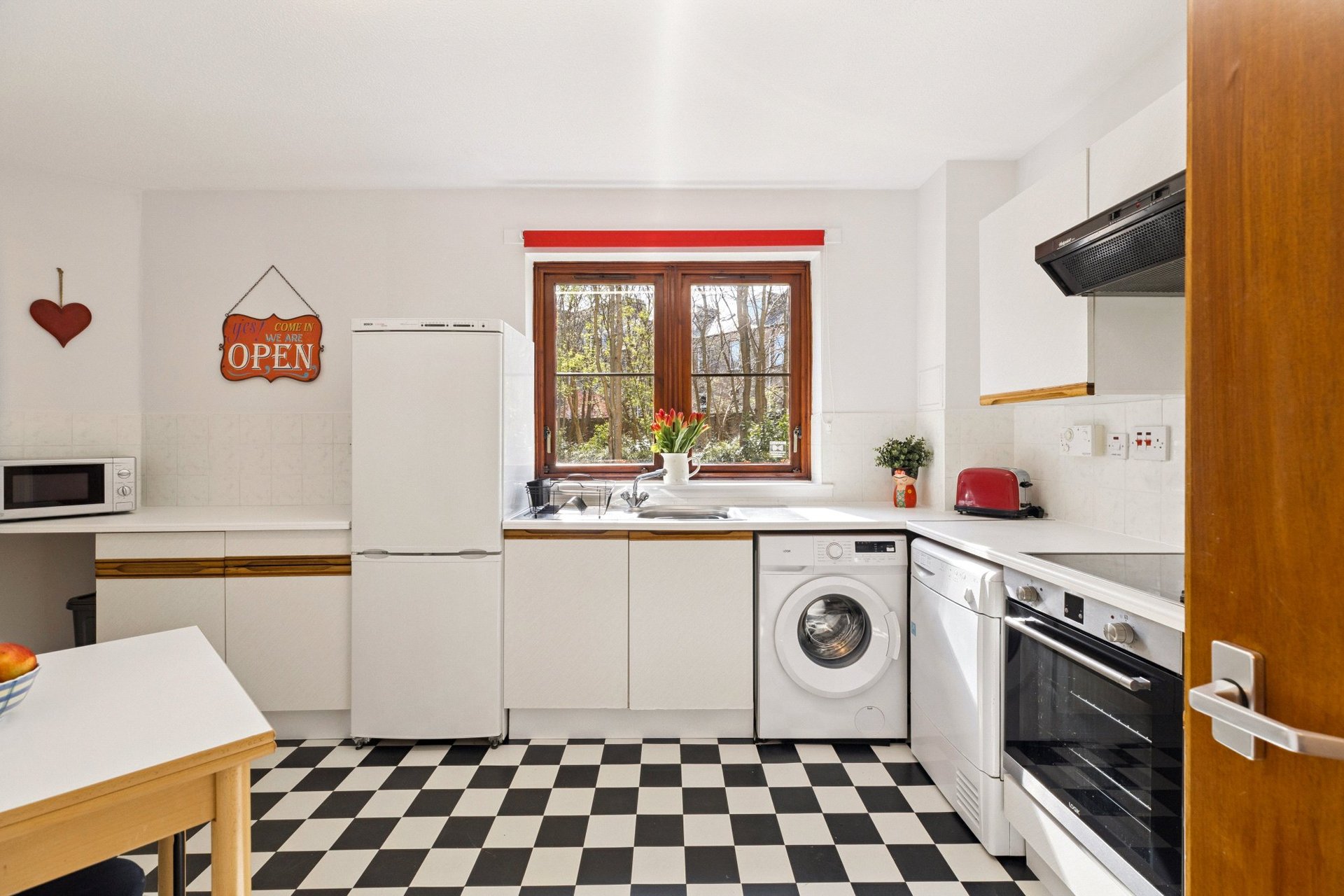 Flat B, 29 Herbert Street, North Woodside, Glasgow, G20 6NB - Picture #9