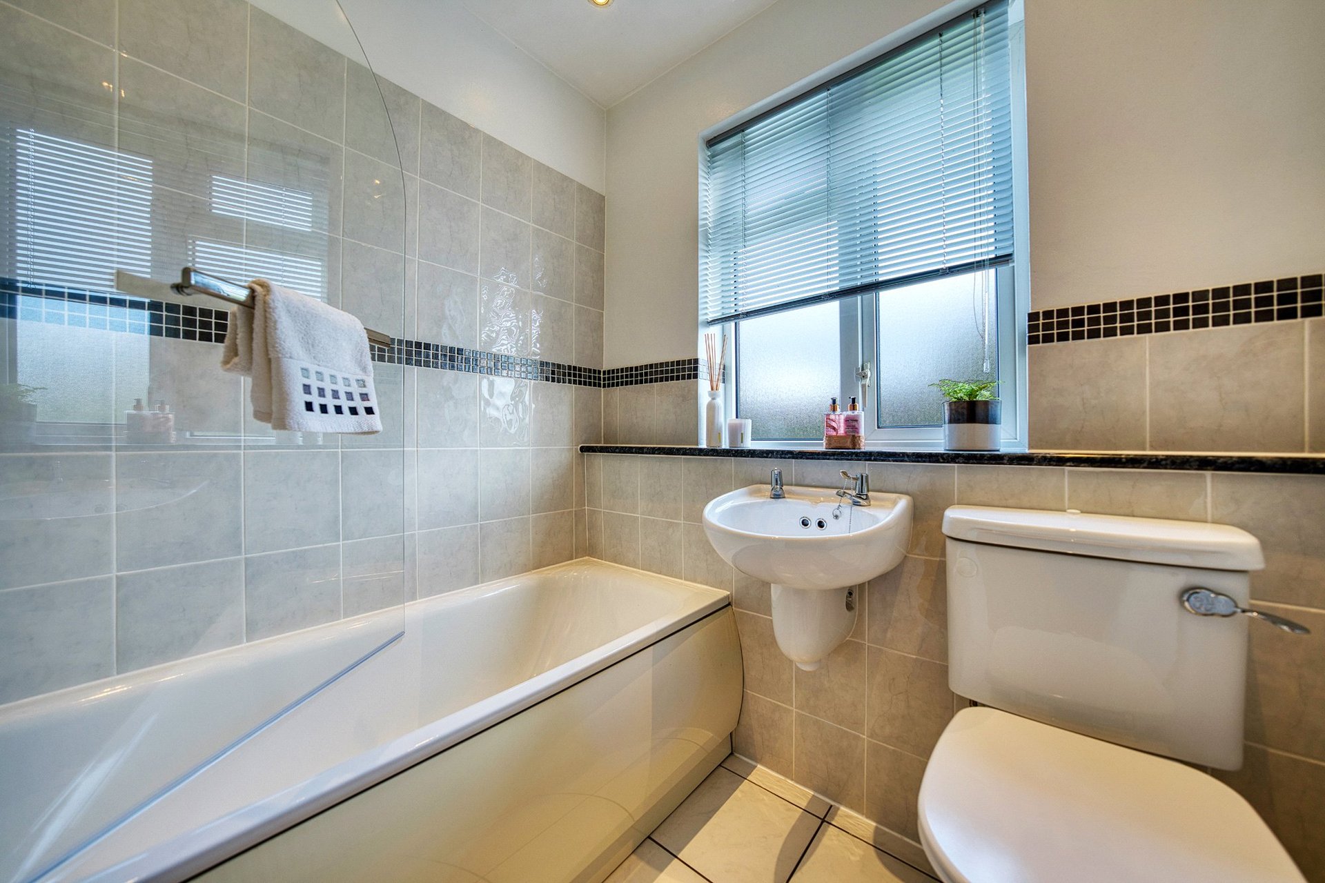 58 Craigielea Crescent, Milngavie, G62 7PP - Picture #17