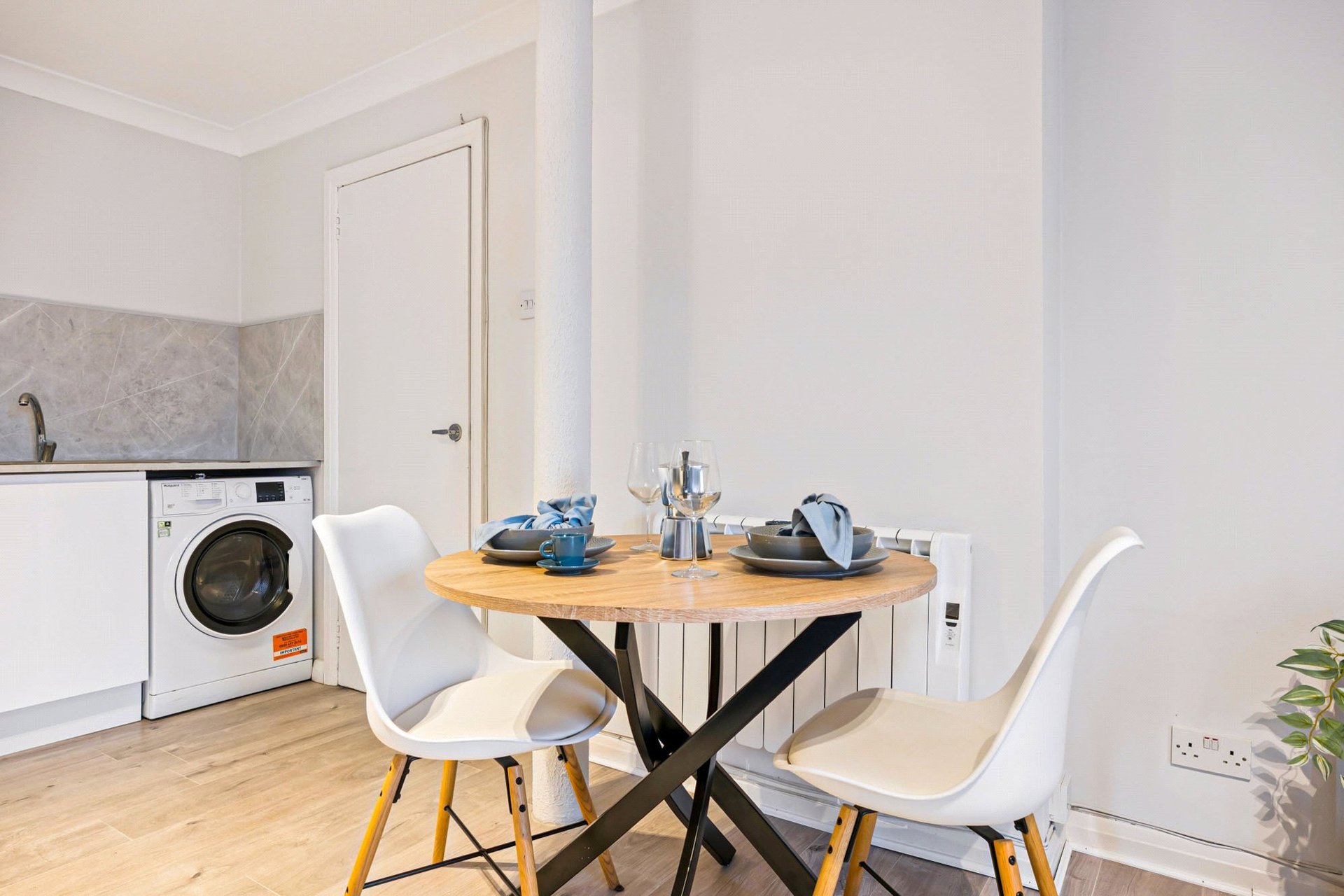 Flat 21, Norval Court, 12 Norval Street, Partick, Glasgow, G11 7RX - Picture #11
