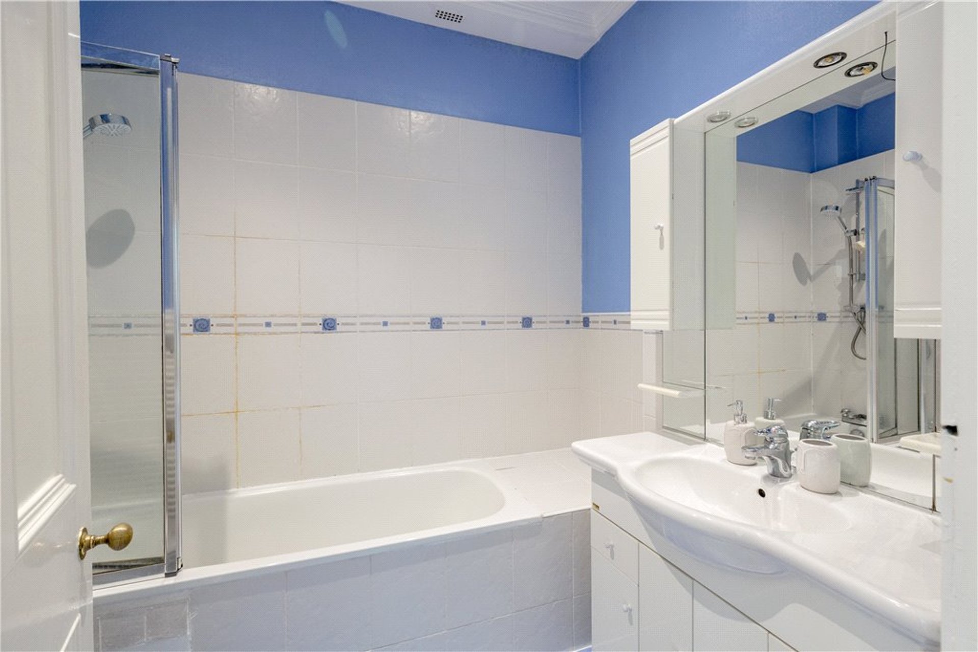 14/1F Strathearn Road, Edinburgh, EH9 2AE - Picture #13