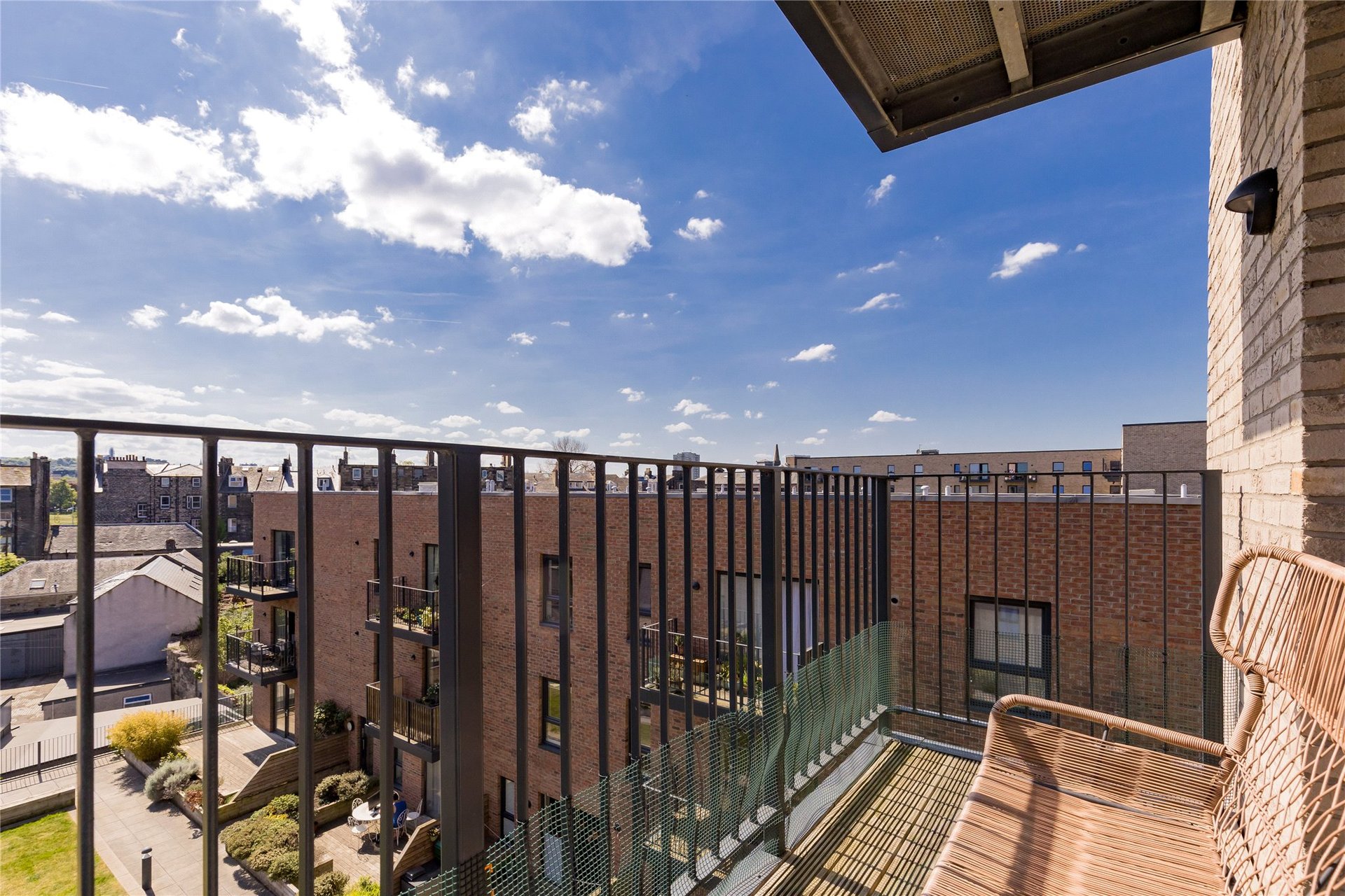 22/21 Pillans Place, Leith, Edinburgh, EH6 7AZ - Picture #17