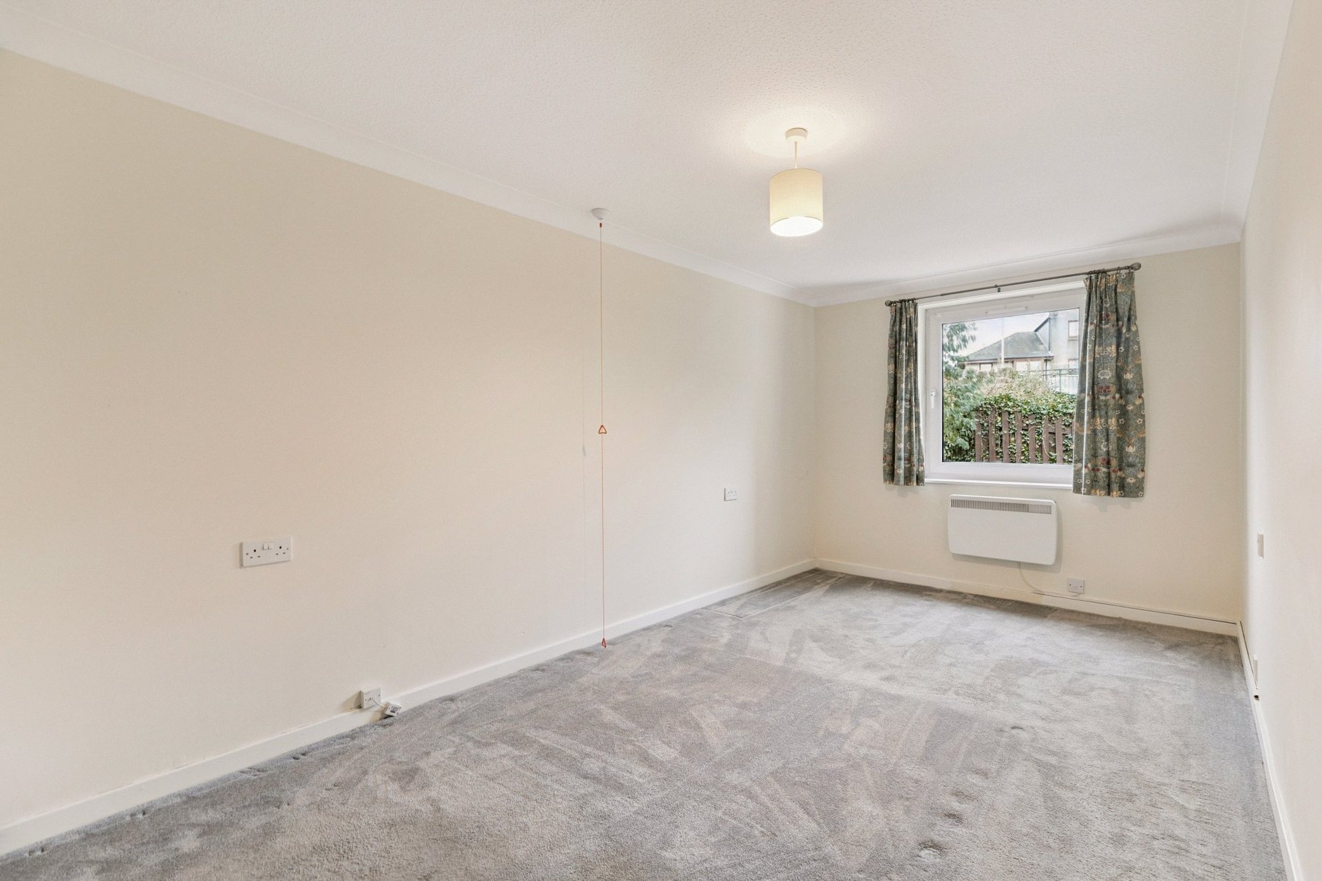 Flat 16, Fairview Court, 46 Main Street, Milngavie, G62 6BU - Picture #11