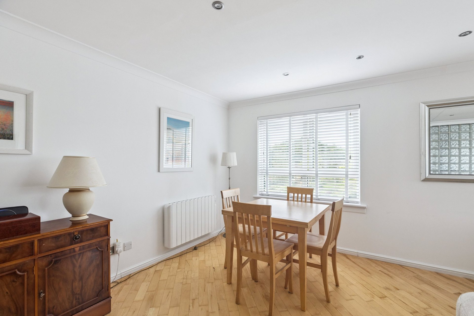8 Ballagan Place, Milngavie, G62 7RQ - Picture #9