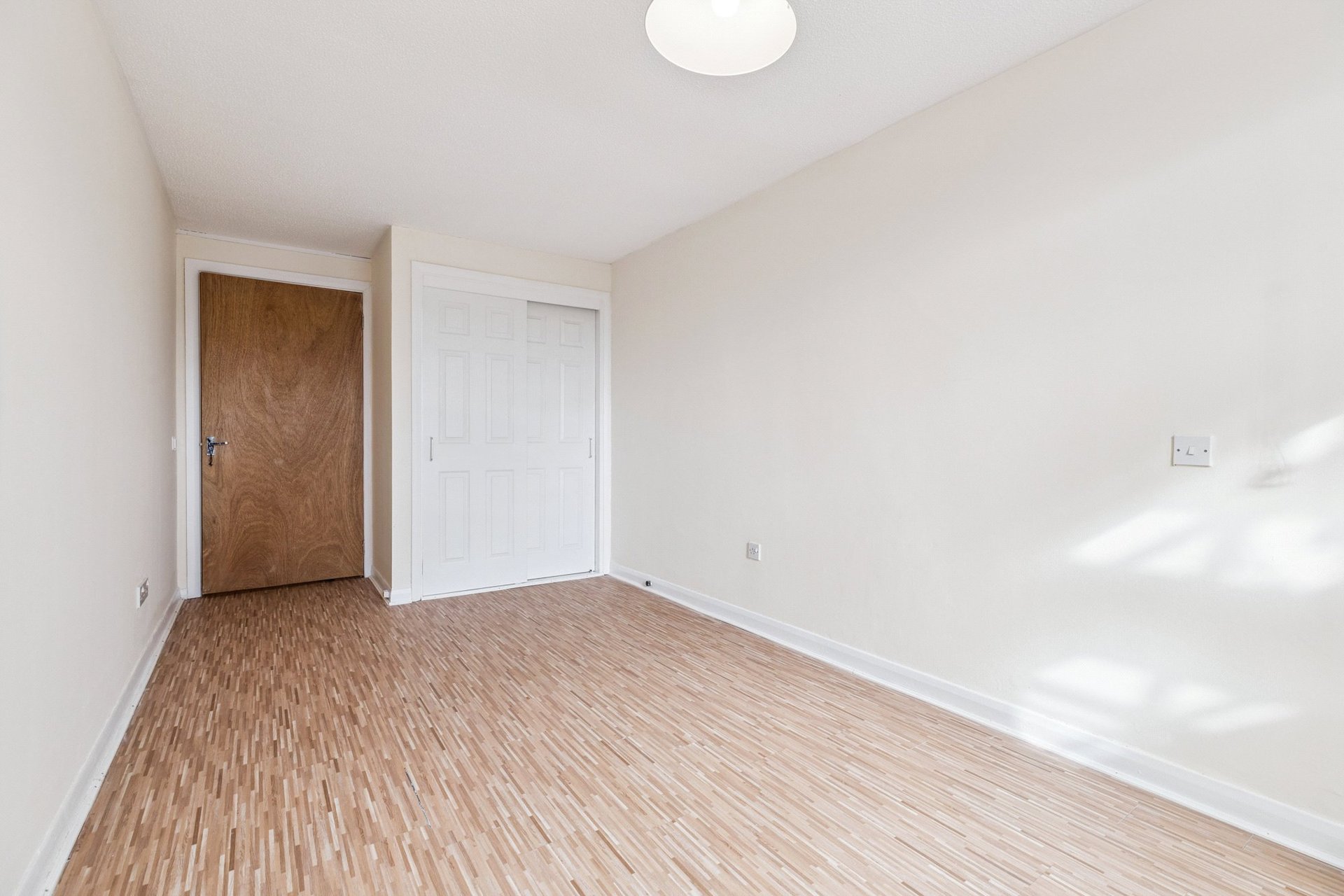 Flat 39, Elm Court, 97 Main Street, Milngavie, Glasgow, East Dunbartonshire, G62 6JQ - Picture #6