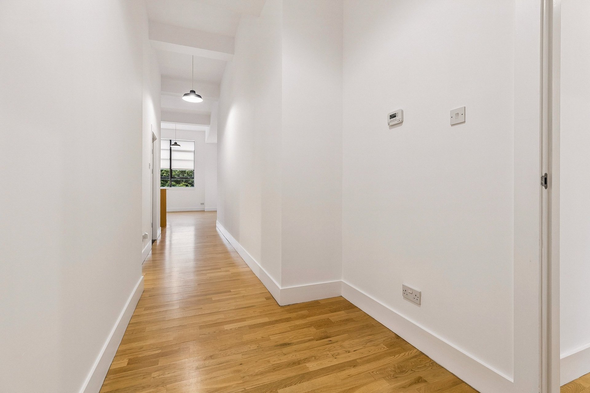 Flat 3/1 Templeton On The Green, 15 Templeton Court, Glasgow City, G40 1EF - Picture #10