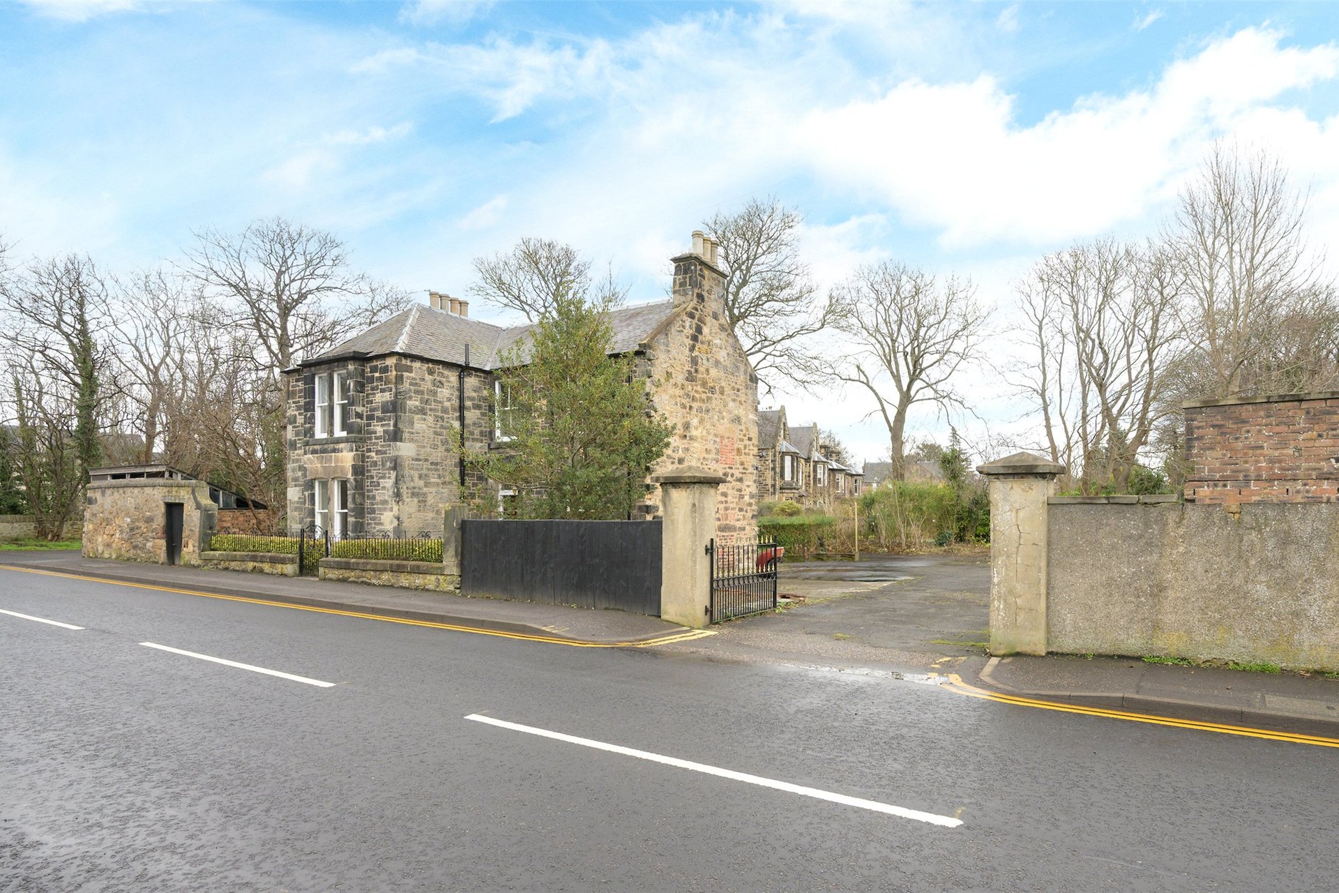 33 Dalhousie Road, Eskbank, Dalkeith, Midlothian, EH22 3AL - Picture #3