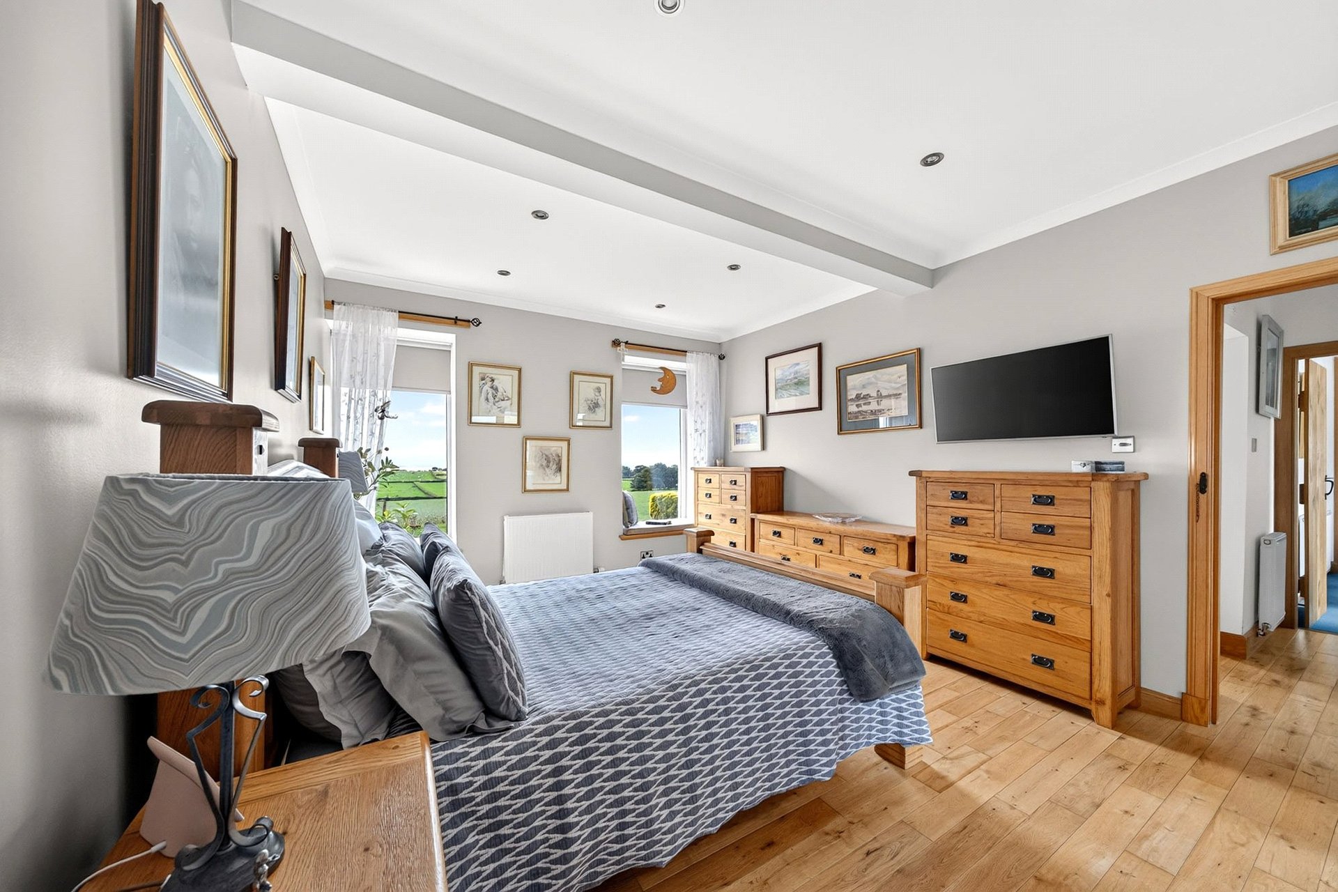 Kintra Cottage, Carman Road, Cardross, Dumbarton, Argyll and Bute, G82 5ER - Picture #35
