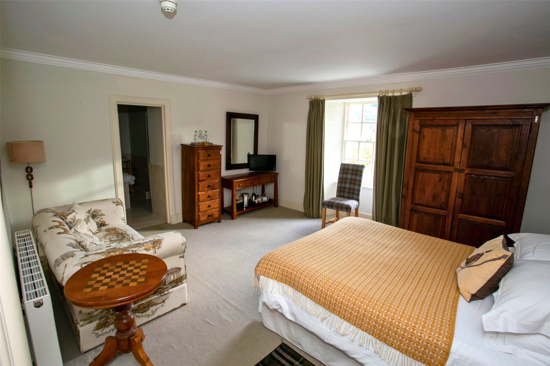 Fortingall Hotel & Cottage, Fortingall, Aberfeldy, Perthshire, PH15 2NQ - Picture #15