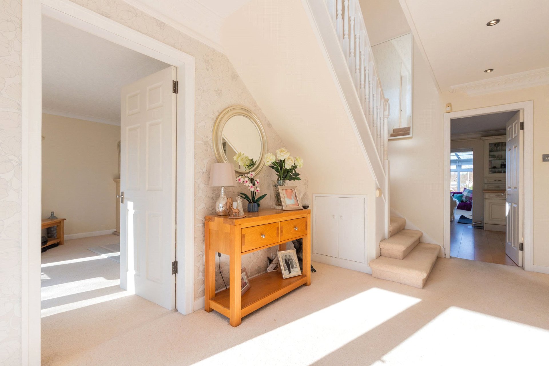 9 Kirkdene Bank, Newton Mearns, Glasgow, East Renfrewshire, G77 5RG - Picture #5