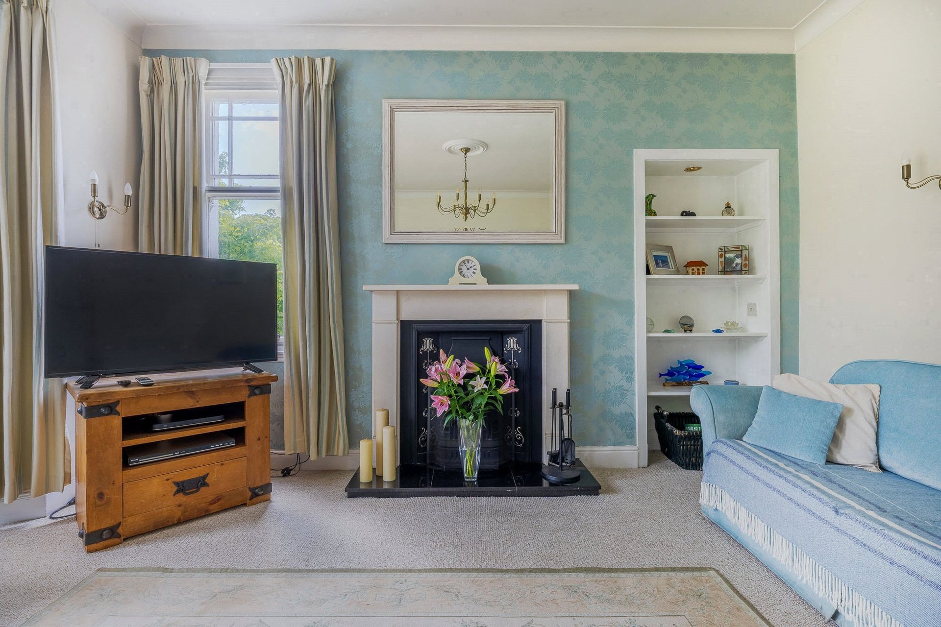 3 Baird Drive, Bearsden, G61 4BL - Picture #4
