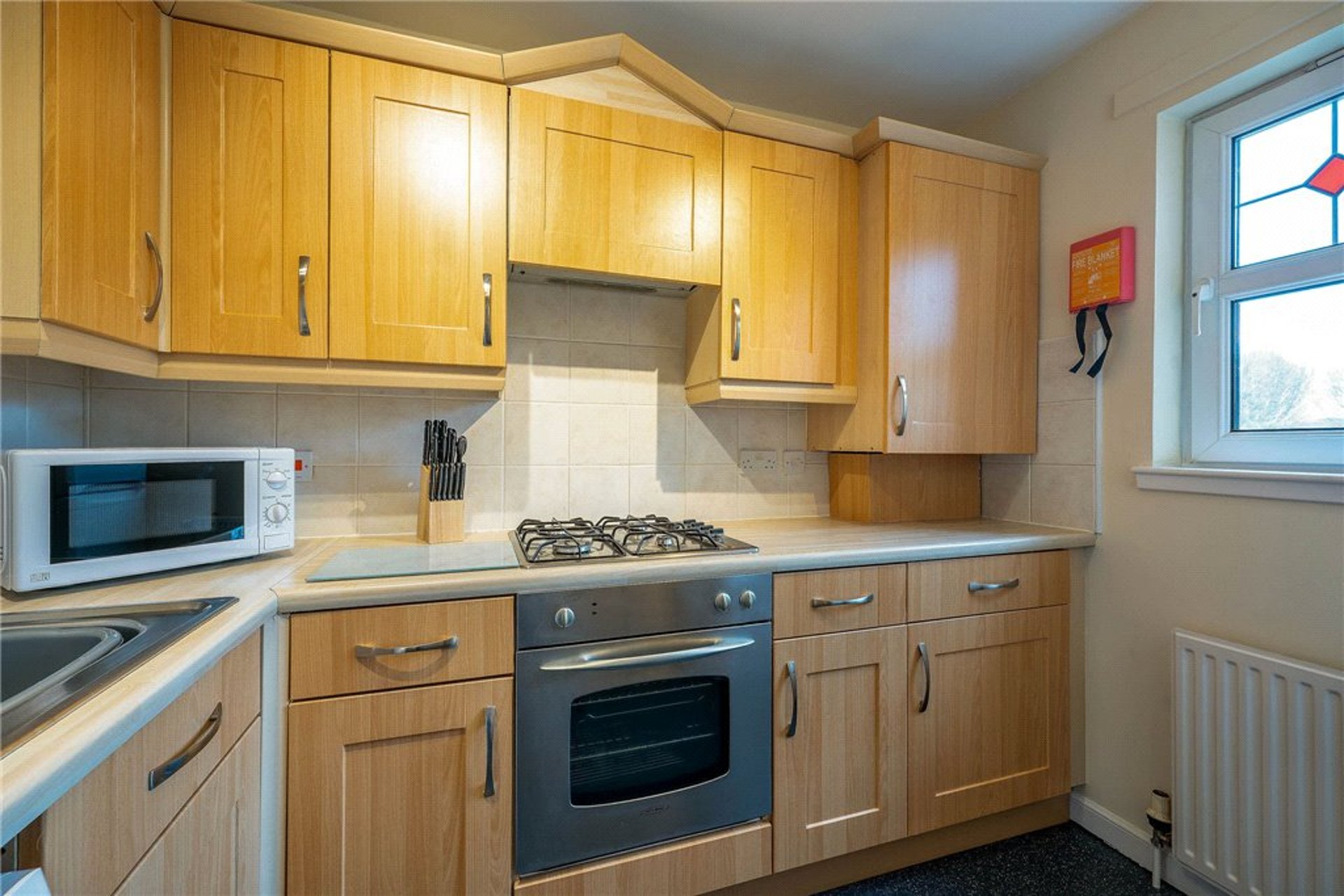86 Burnvale, Livingston, West Lothian, EH54 6DQ - Picture #6