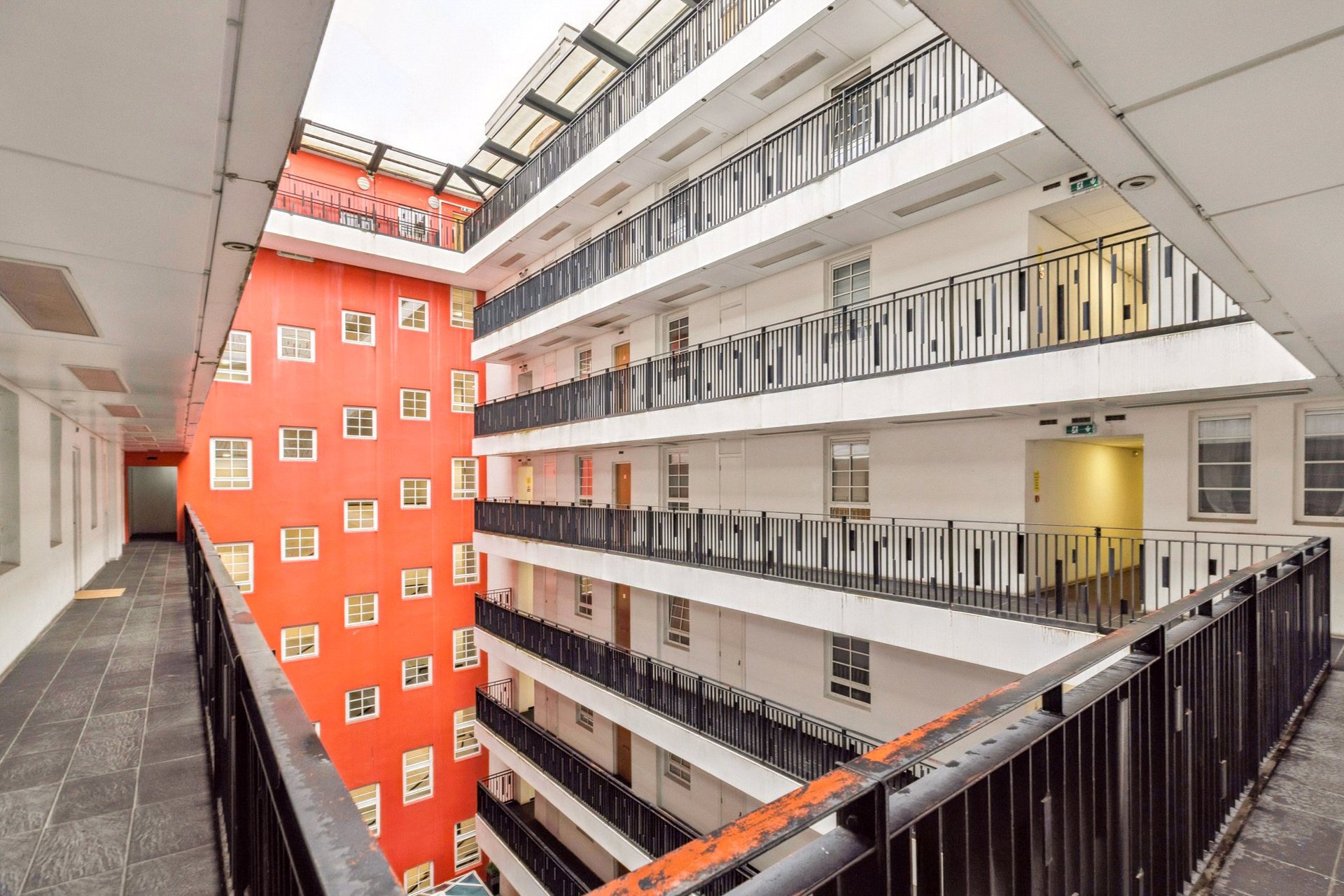 Flat 5/4 Beresford Building, 460 Sauchiehall Street, Charing Cross, Glasgow City, G2 3JW - Picture #2