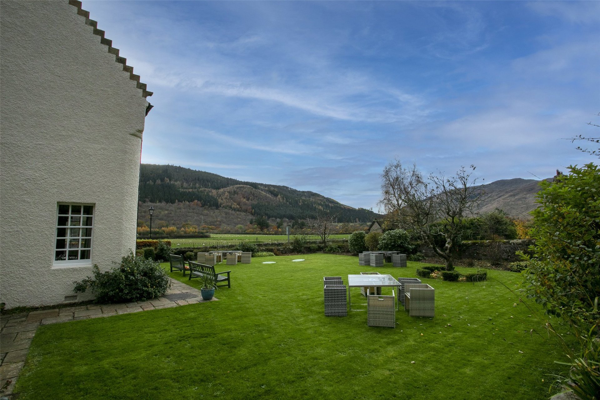 Fortingall Hotel & Cottage, Fortingall, Aberfeldy, Perthshire, PH15 2NQ - Picture #8