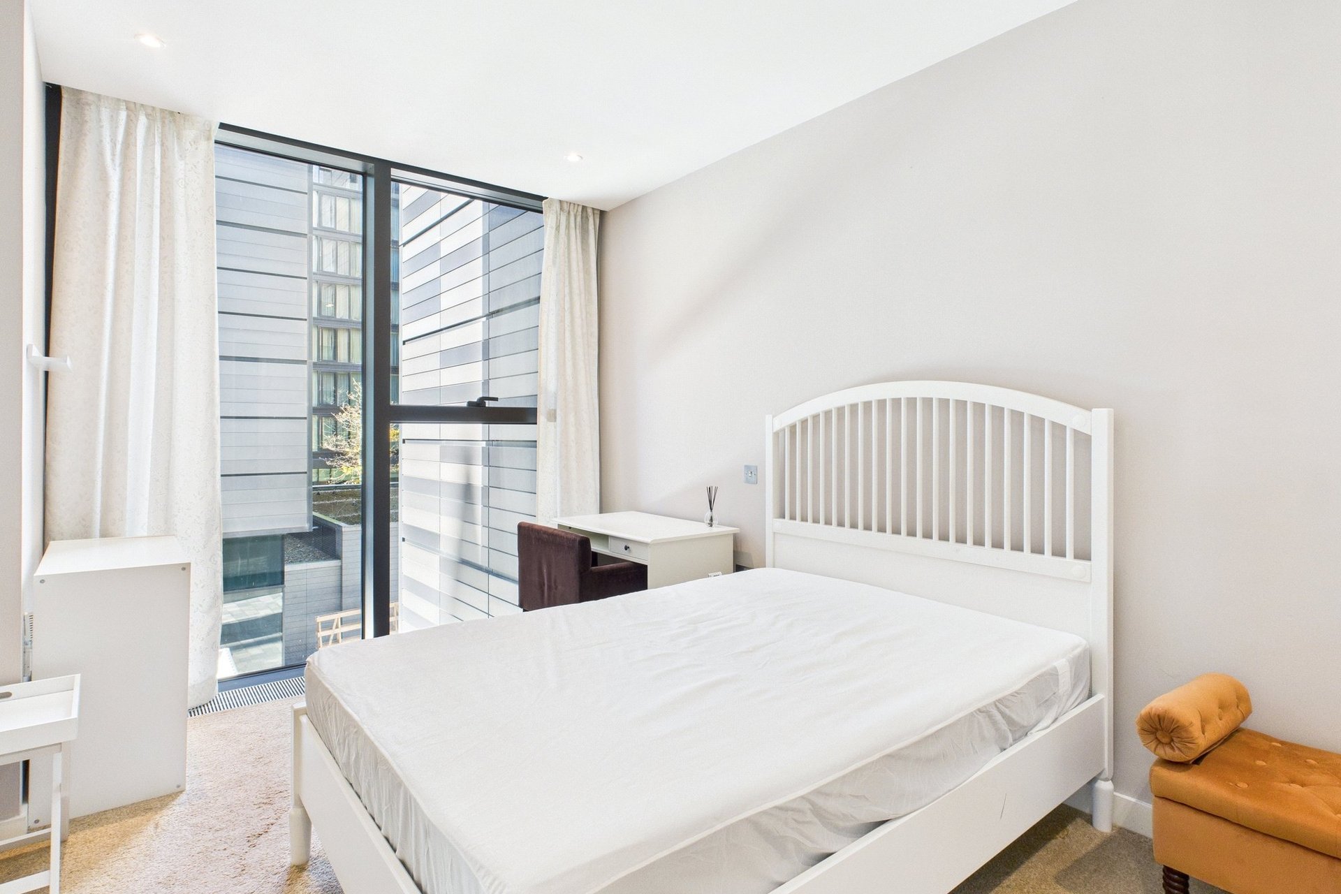Flat 4, 28 Simpson Loan, Edinburgh, Midlothian, EH3 9GG - Picture #7