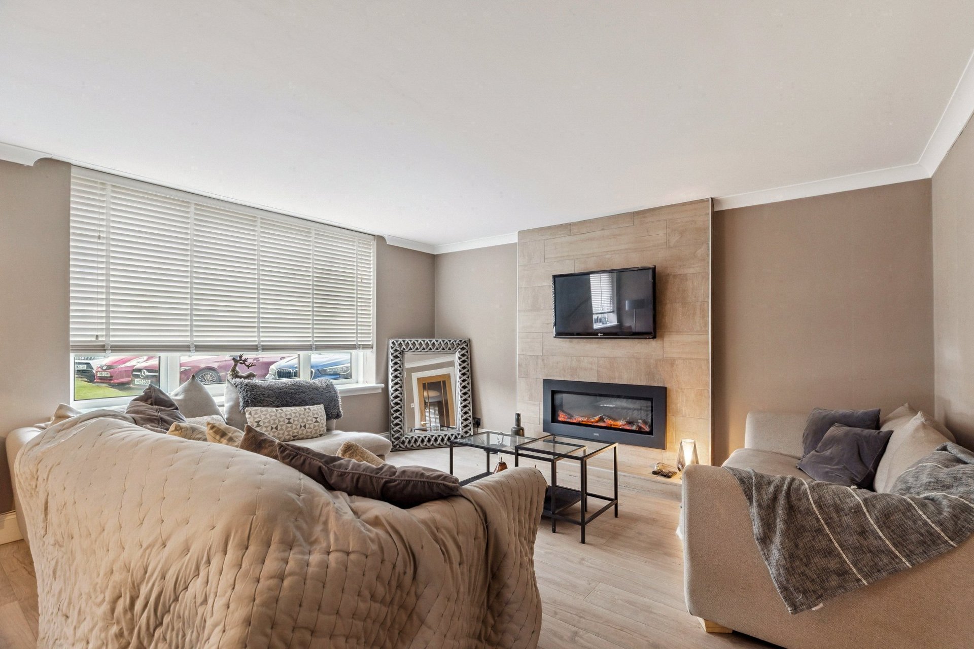 Garden Flat, Lennox Court, 18 Stockiemuir Avenue, Bearsden, G61 3JL - Picture #5