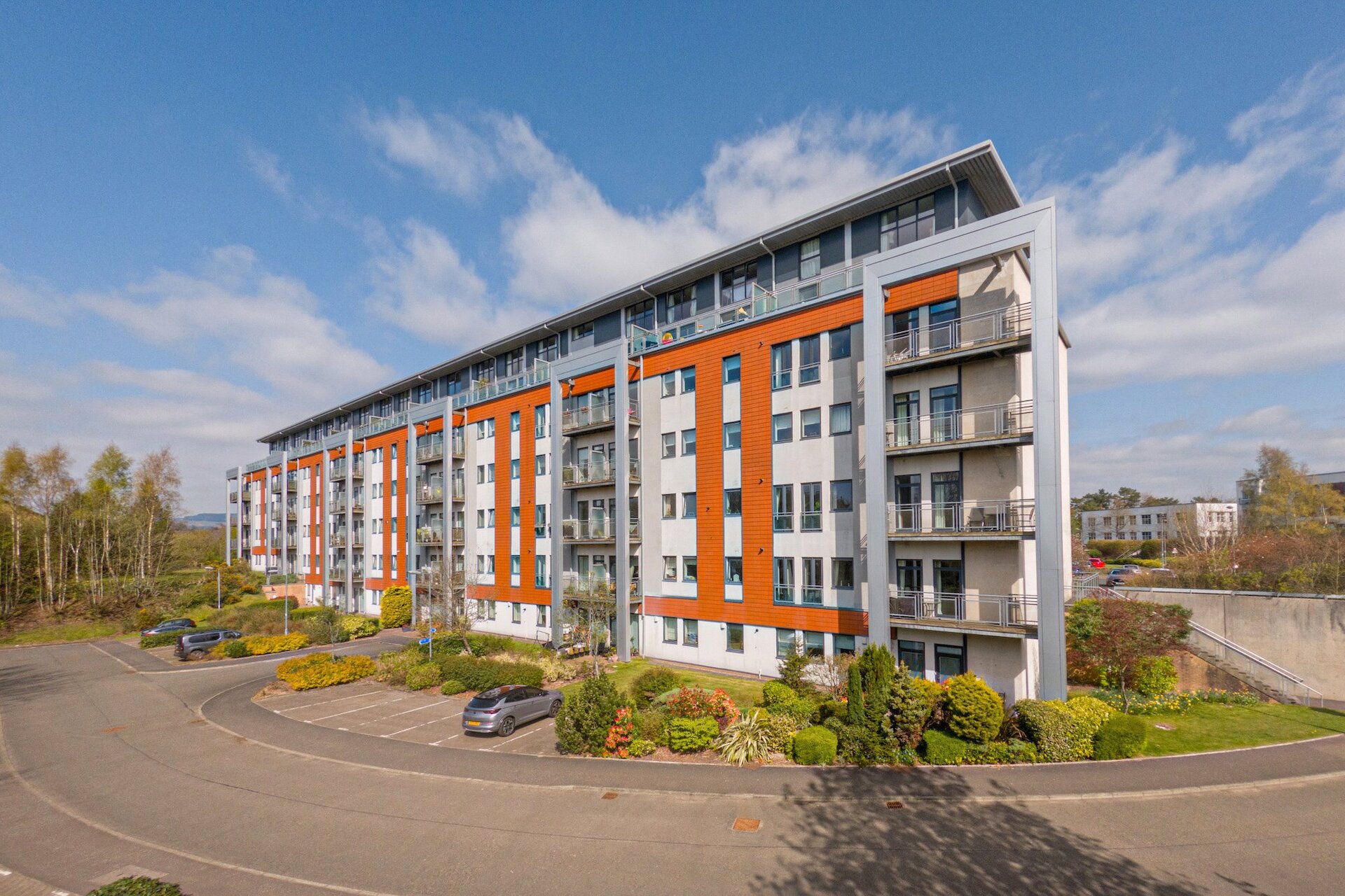 4/2, 3 Jackson Place, Bearsden, G61 1RY - Picture #1