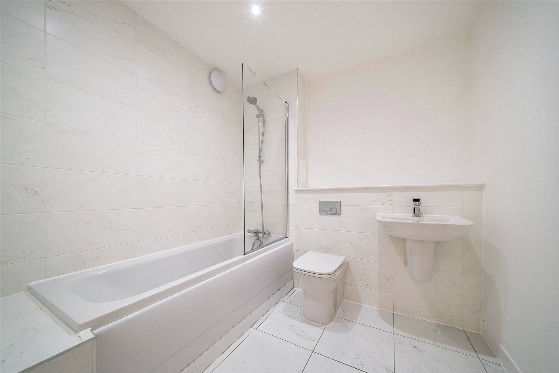 Flat 3, 8 Blackwell Road, Granton, Edinburgh, EH4 5FE - Picture #9