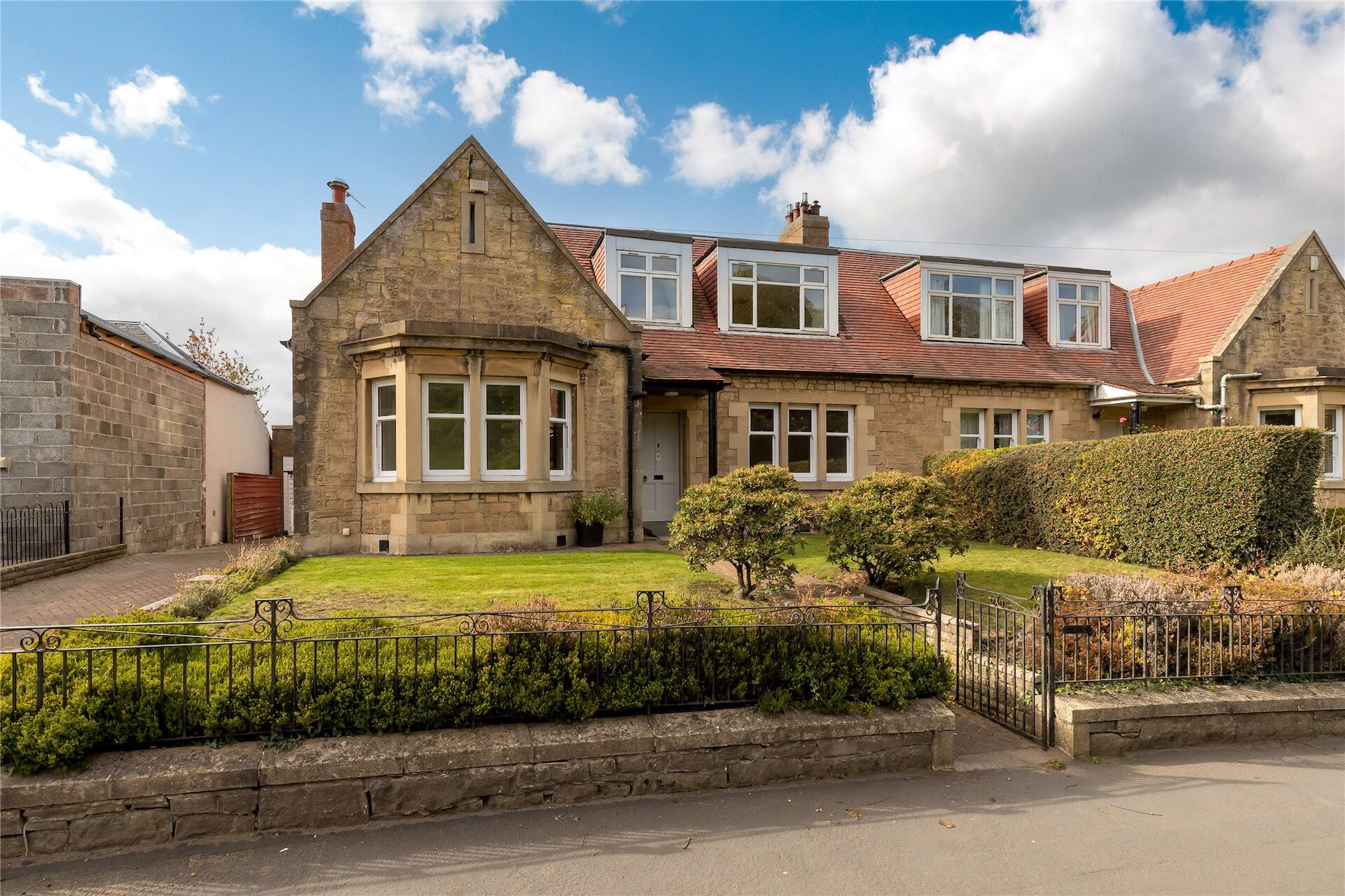 56 Pentland Terrace, Braids, Edinburgh, EH10 6HE - Picture #1