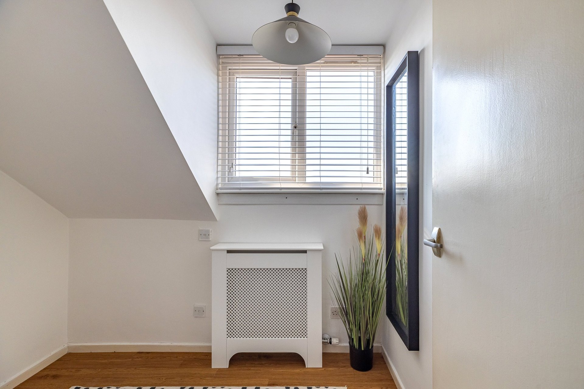 17 Crosslees Road, Thornliebank, Glasgow, East Renfrewshire, G46 7EW - Picture #19
