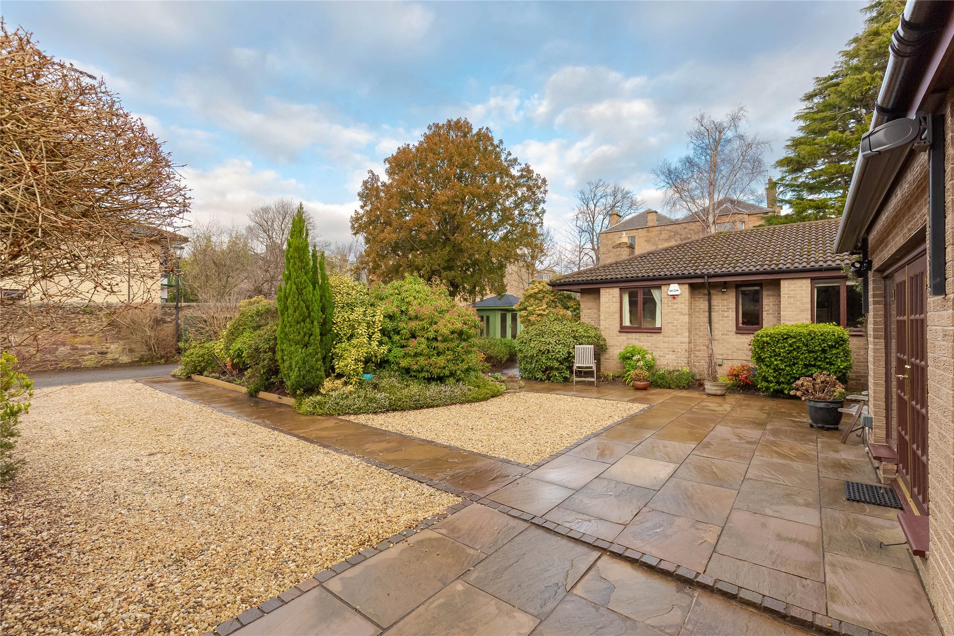 Yew Tree Cottage, 3 Church Hill Drive, Church Hill, Edinburgh, EH10 4BT - Picture #2