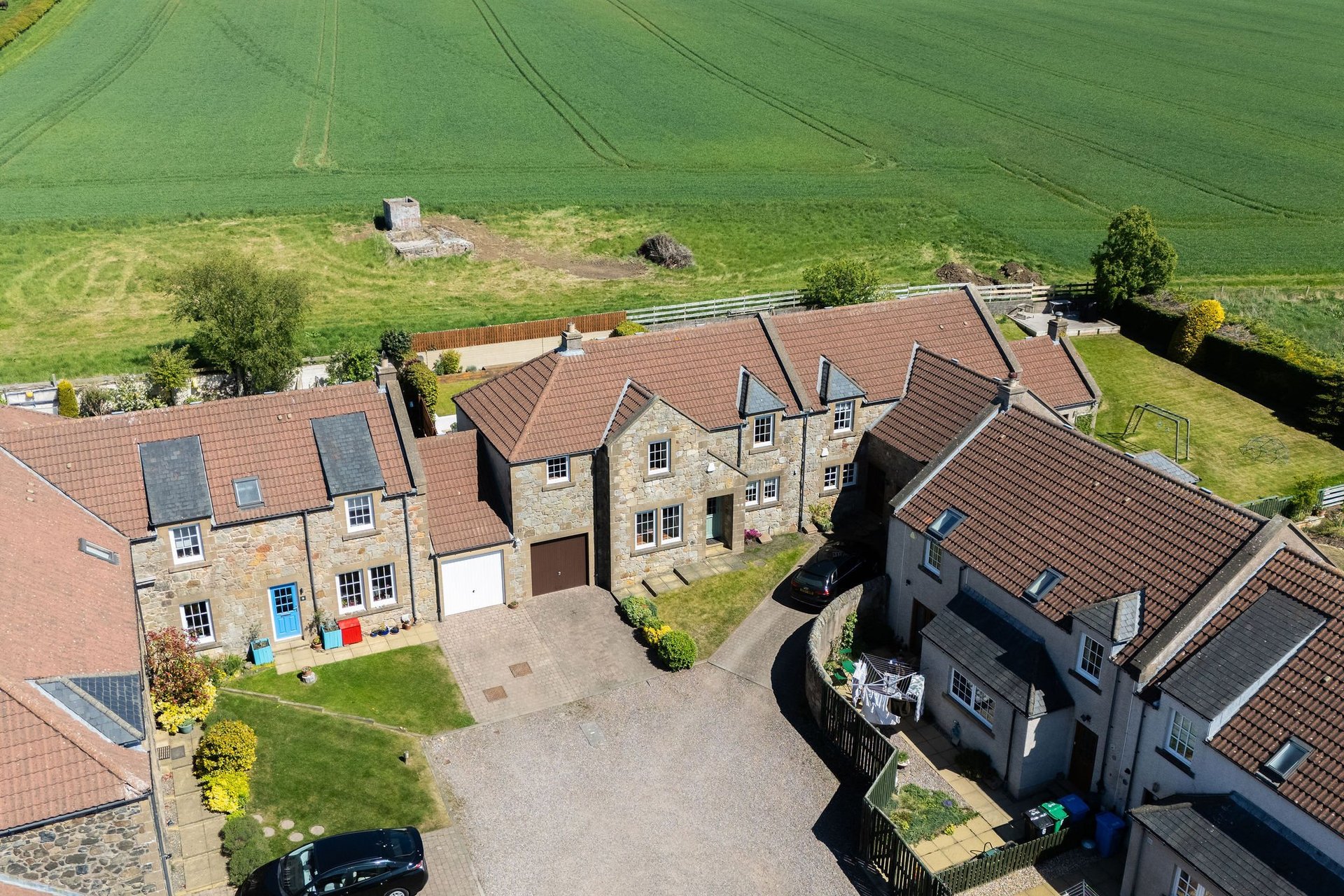 4 Wester Balrymonth Steadings, St. Andrews, Fife, KY16 8NN - Picture #2