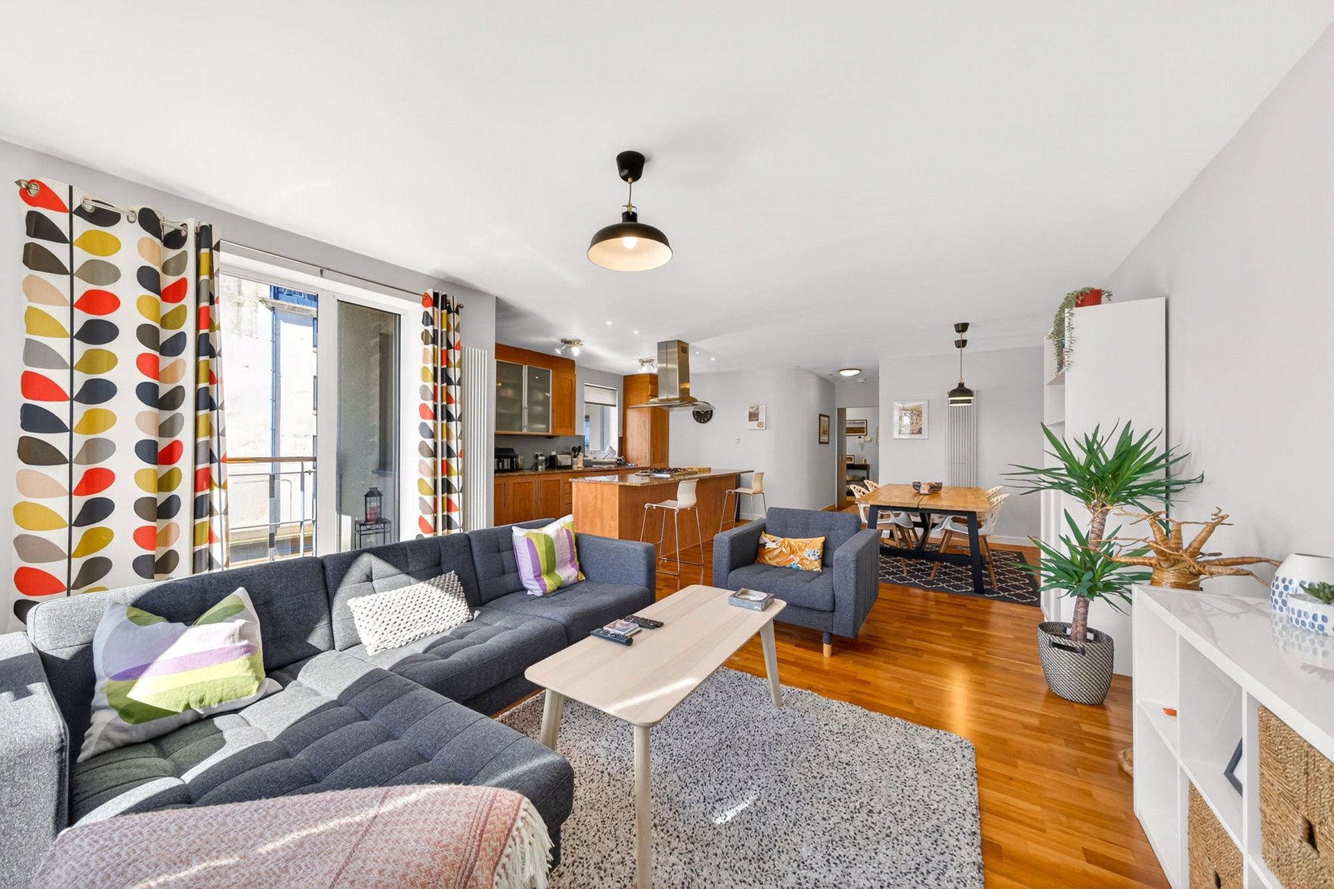 Flat 12, The Park, 89 Holyrood Road, Holyrood, Edinburgh, EH8 8BA - Picture #11