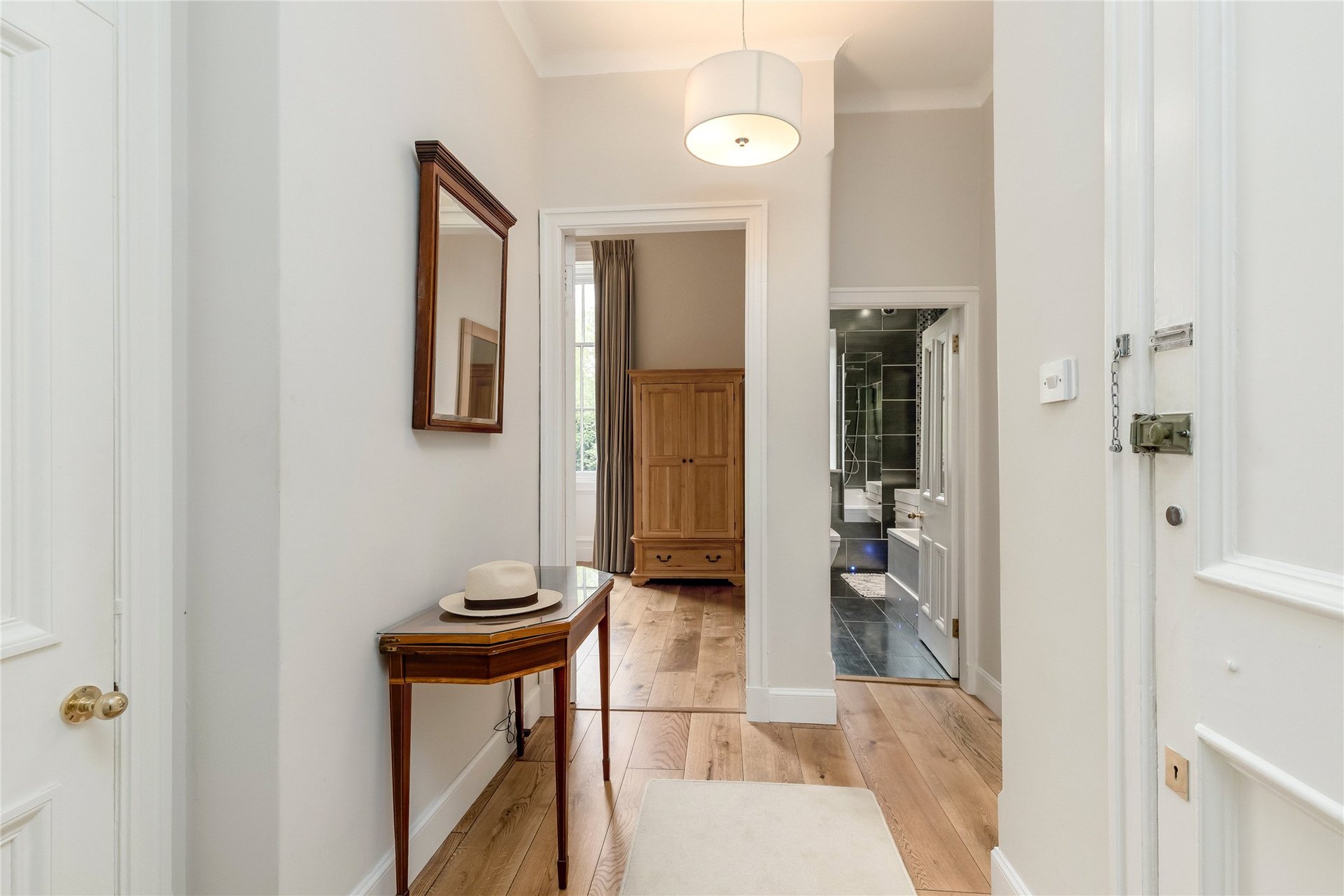 13/2 Strathearn Place, Greenhill, Edinburgh, EH9 2AL - Picture #10