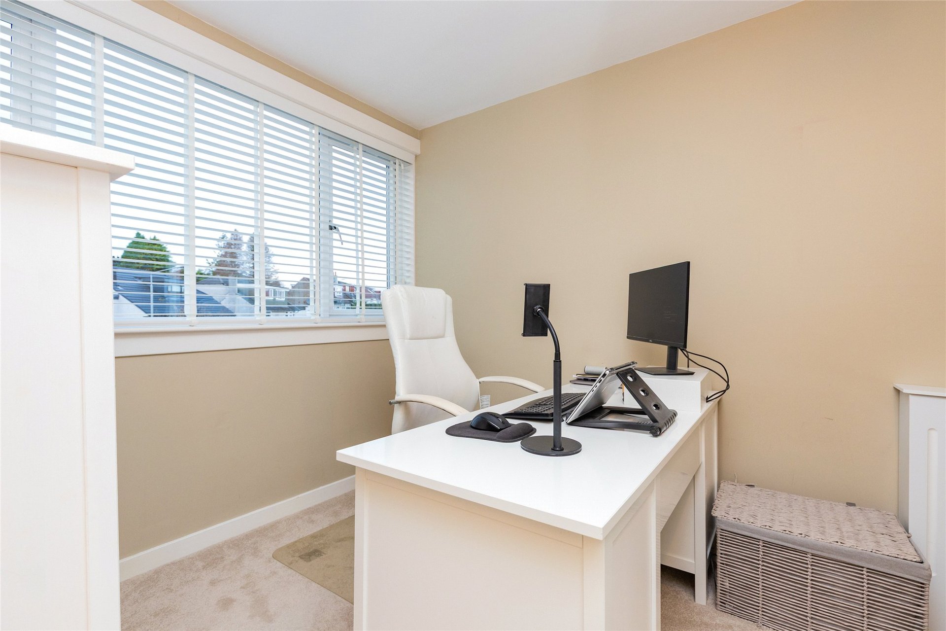 34 Poplar Avenue, Newton Mearns, Glasgow, G77 5BS - Picture #33