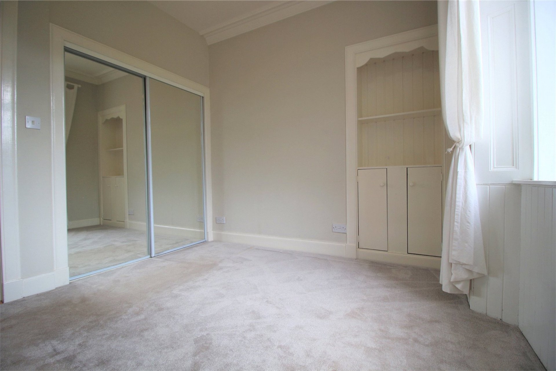 213 Magdala Terrace, Galashiels, Selkirkshire, TD1 2HY - Picture #5