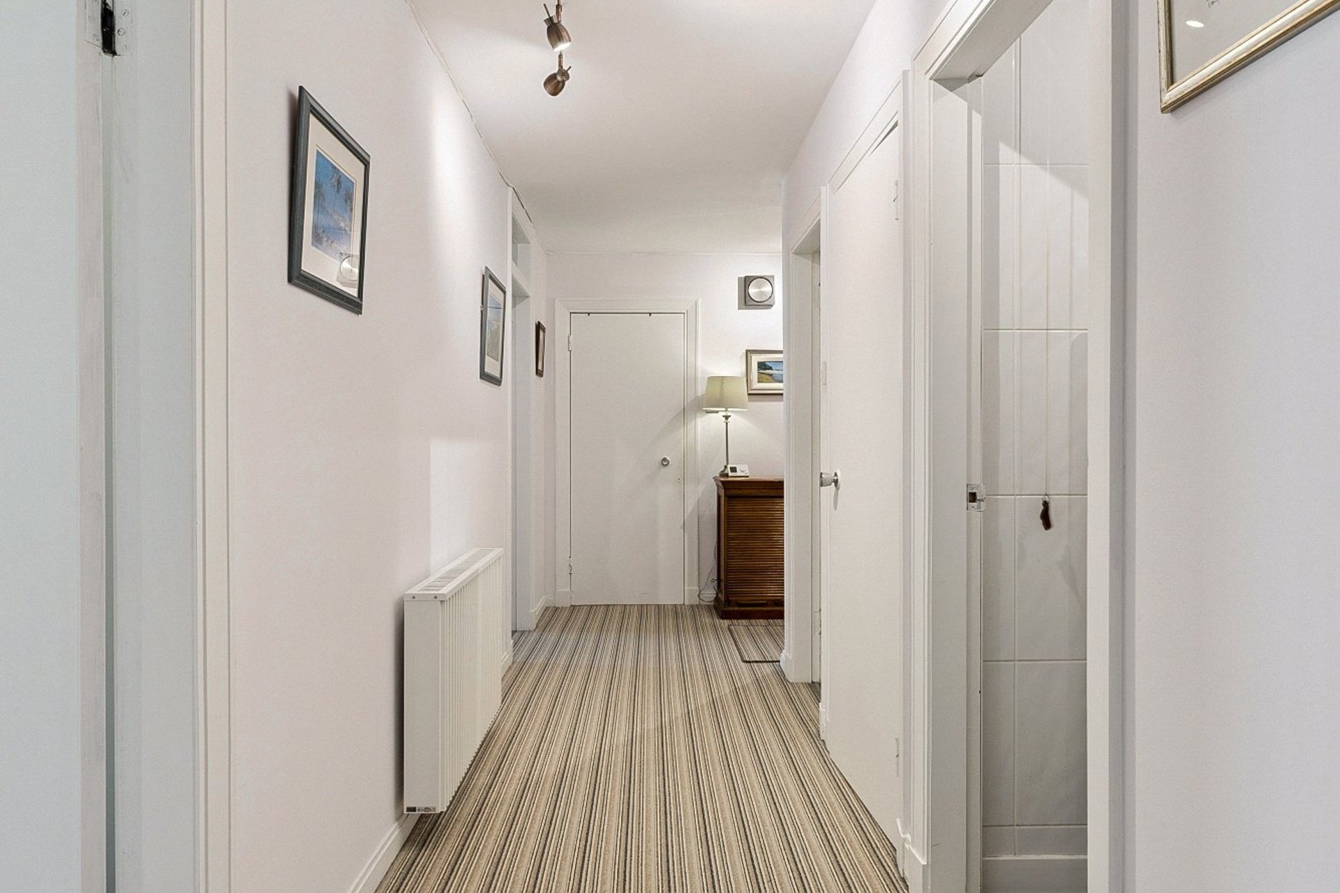 16 Norwood Park, Bearsden, G61 2RF - Picture #22