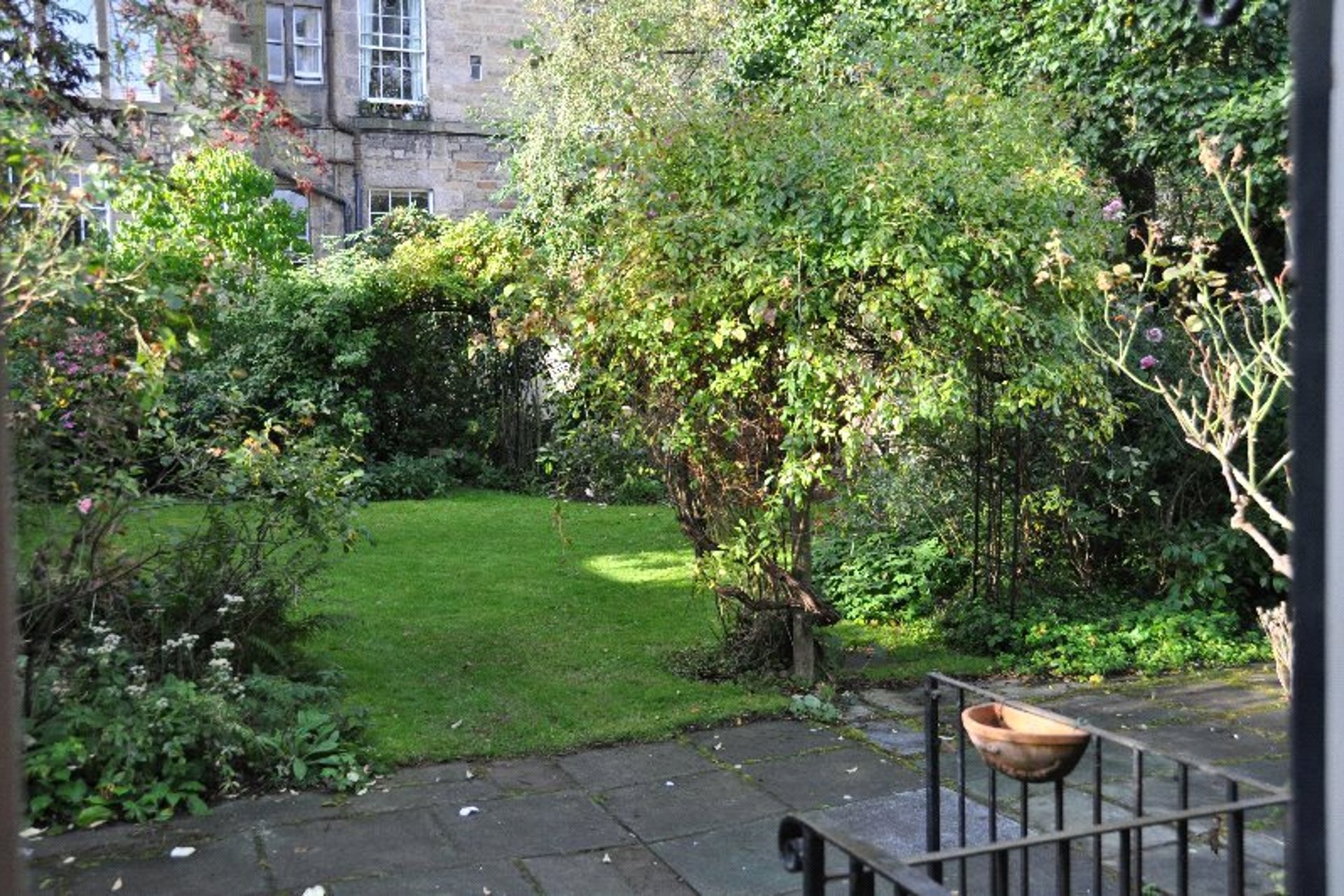 5 Gloucester Square, New Town, Edinburgh, EH3 6EB - Picture #3