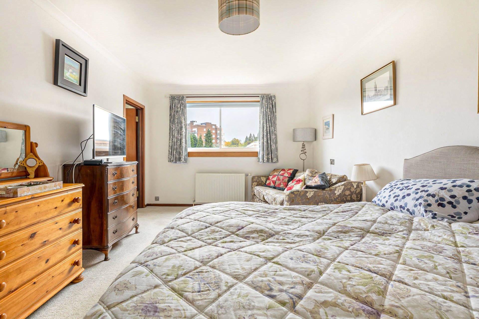 3/3 Whistlefield Court, 2 Canniesburn Road, Bearsden, G61 1PX - Picture #18