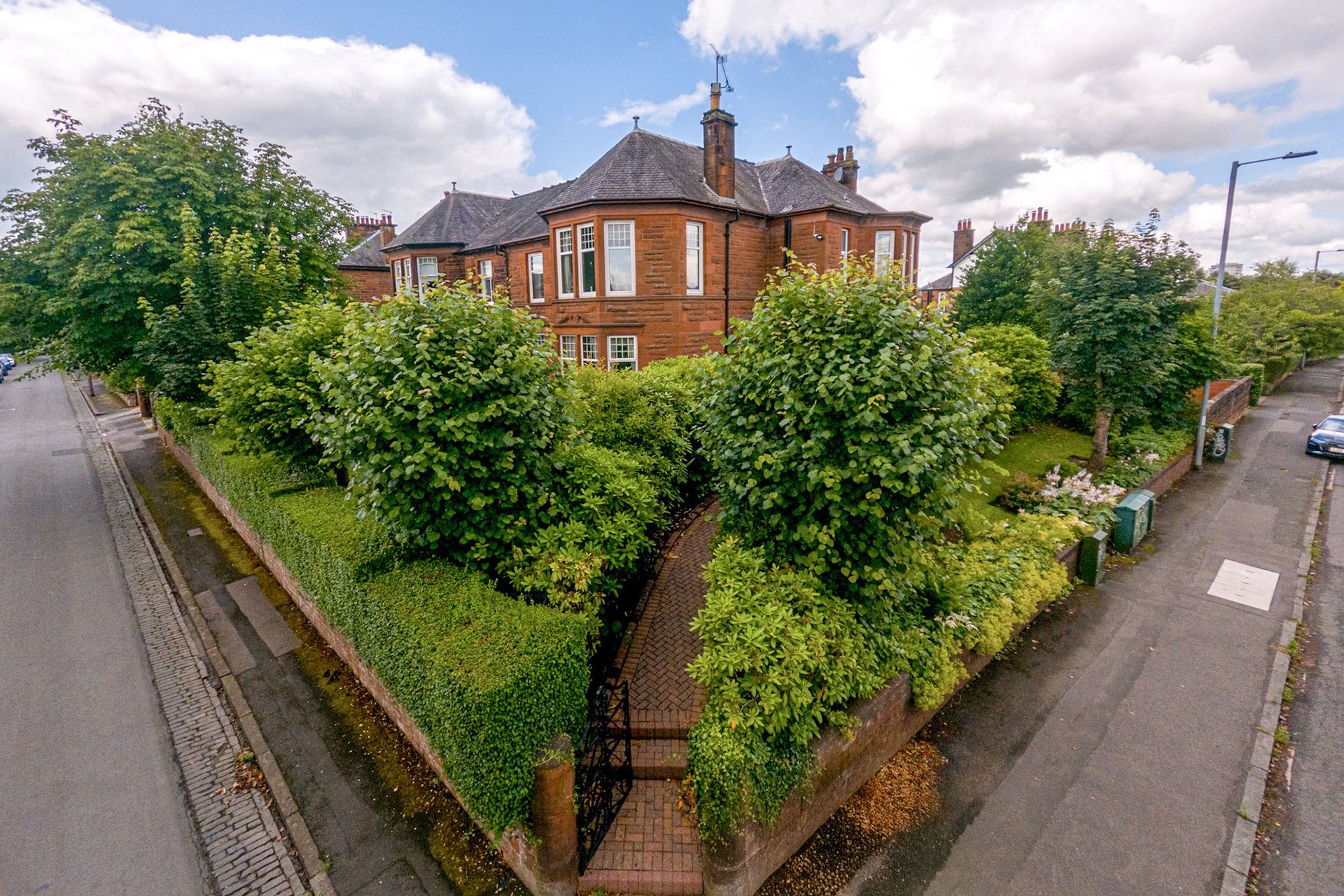 24 Merrylee Road, Newlands, Glasgow, G43 2SH - Picture #1