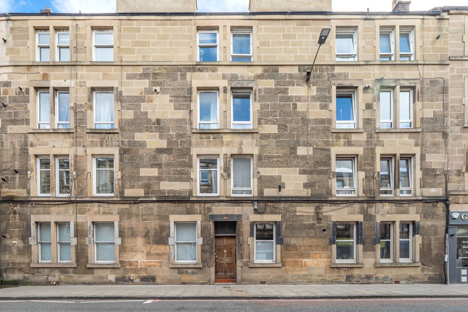 Flat 5, 119 Gorgie Road, Edinburgh, Midlothian, EH11 1TE - Picture #2