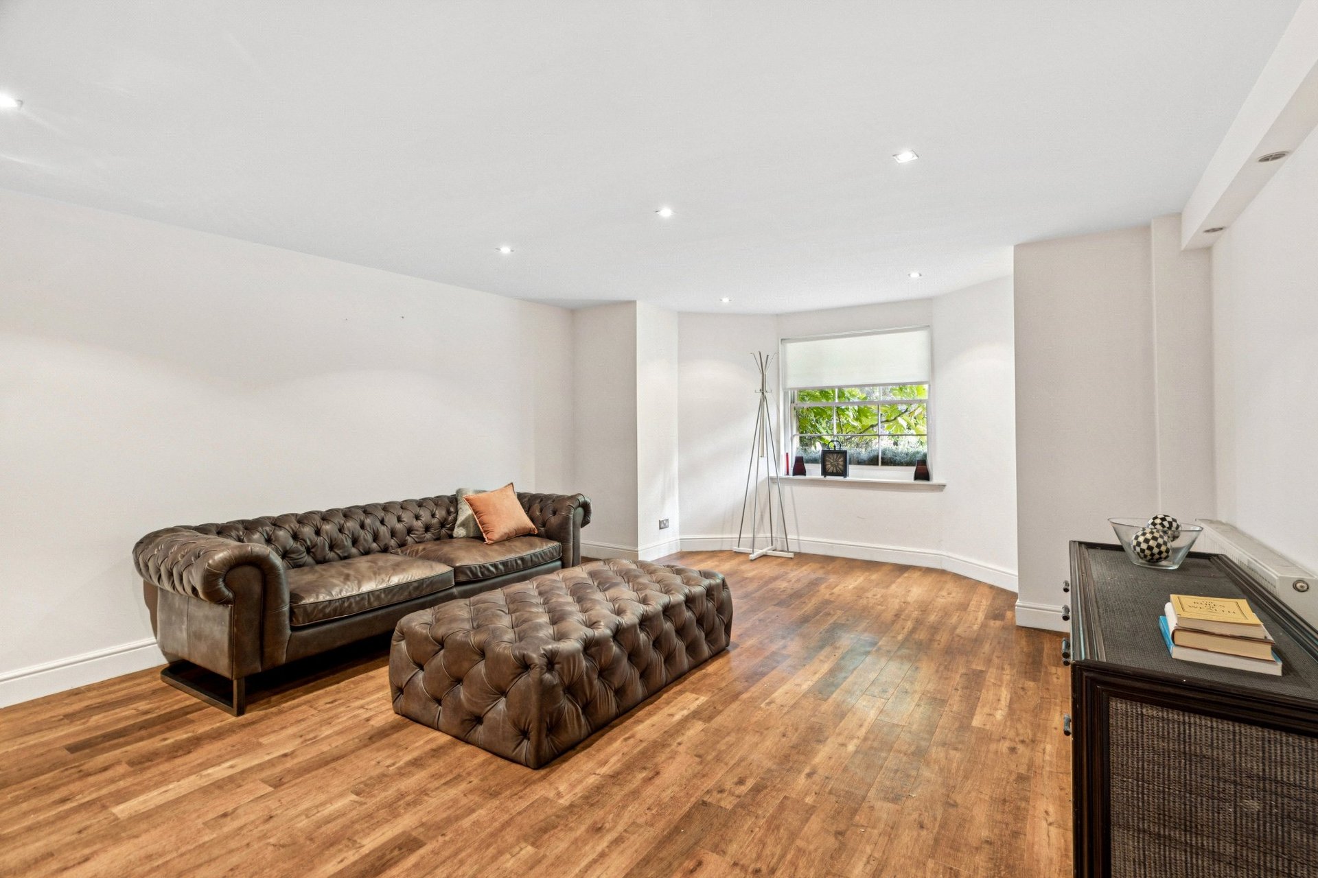17 Woodside Crescent, Park, Glasgow City, G3 7UL - Picture #50